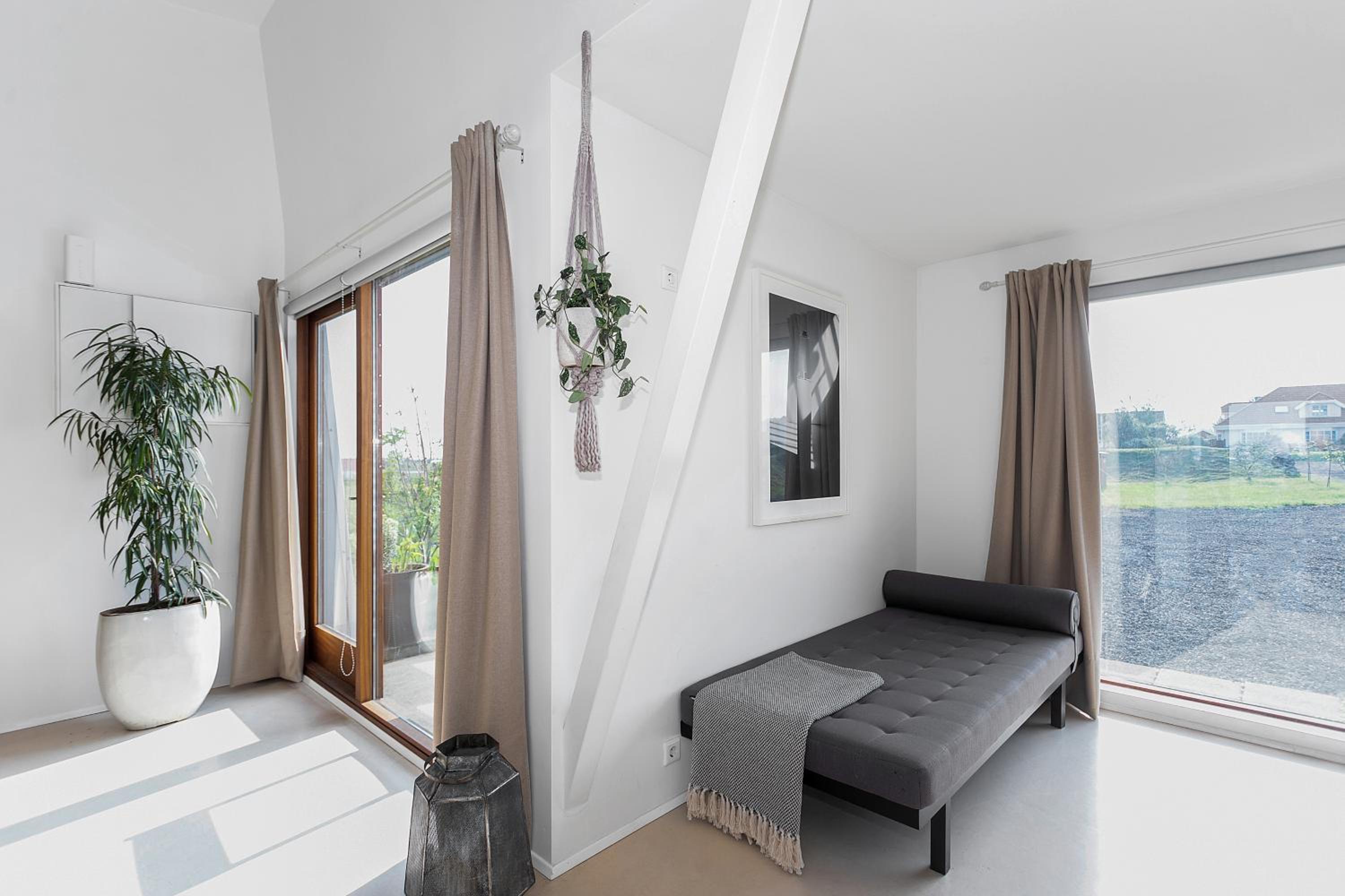 Eyvindarholt Guesthouse