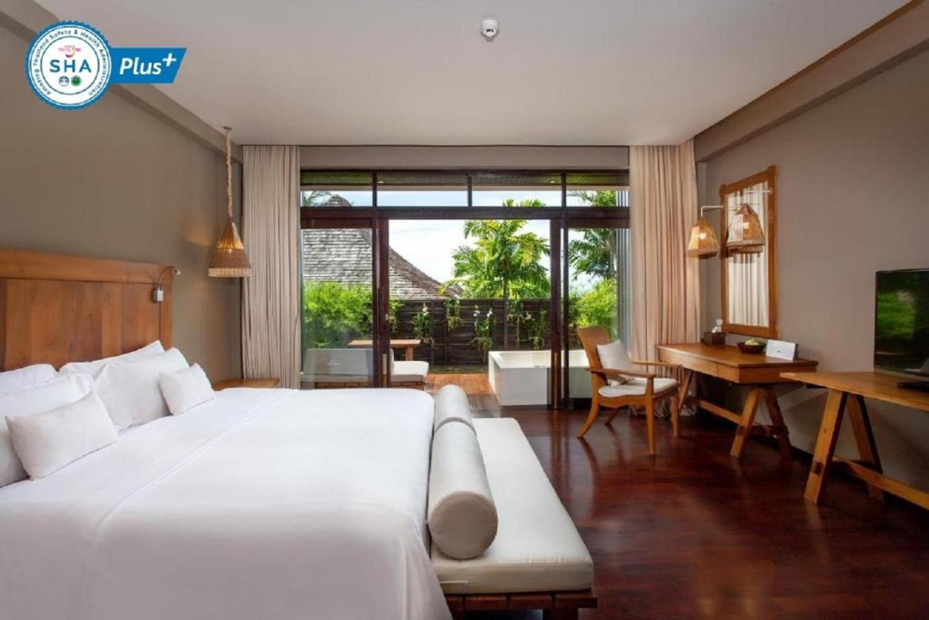 Silavadee Pool Spa Resort - SHA Extra Plus — photo 85
