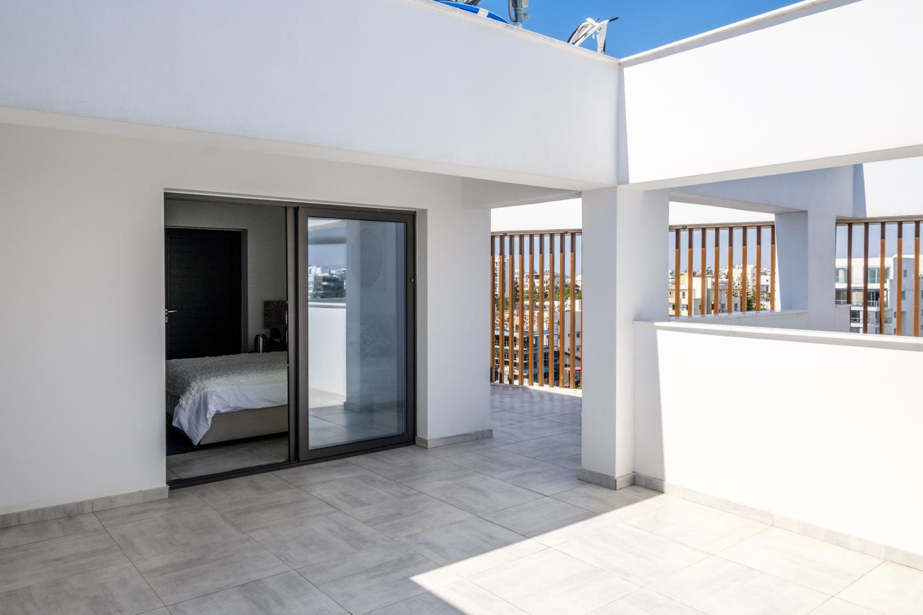 Solaar Apartments st Lazarous view 3