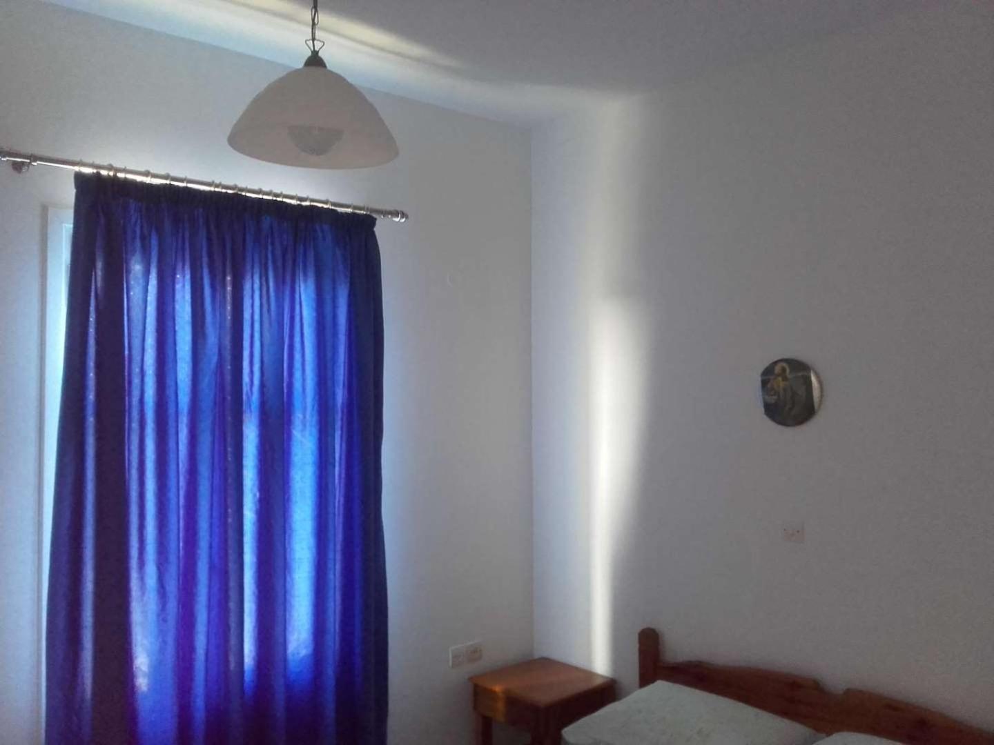 Nikos Apartments