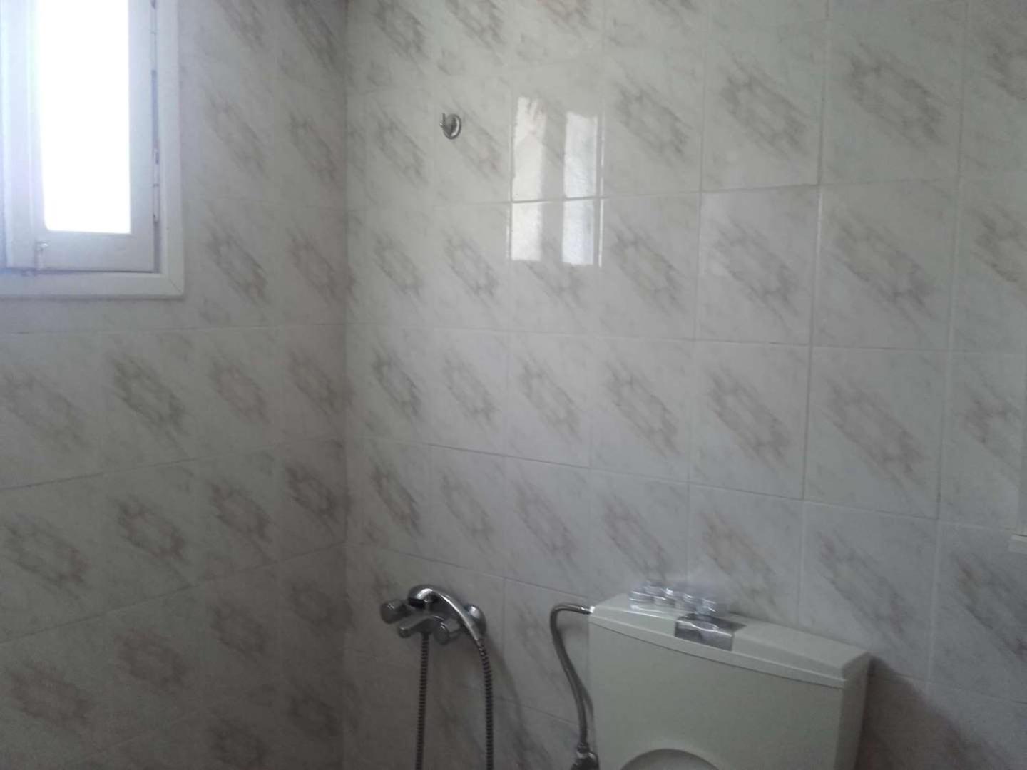 Nikos Apartments