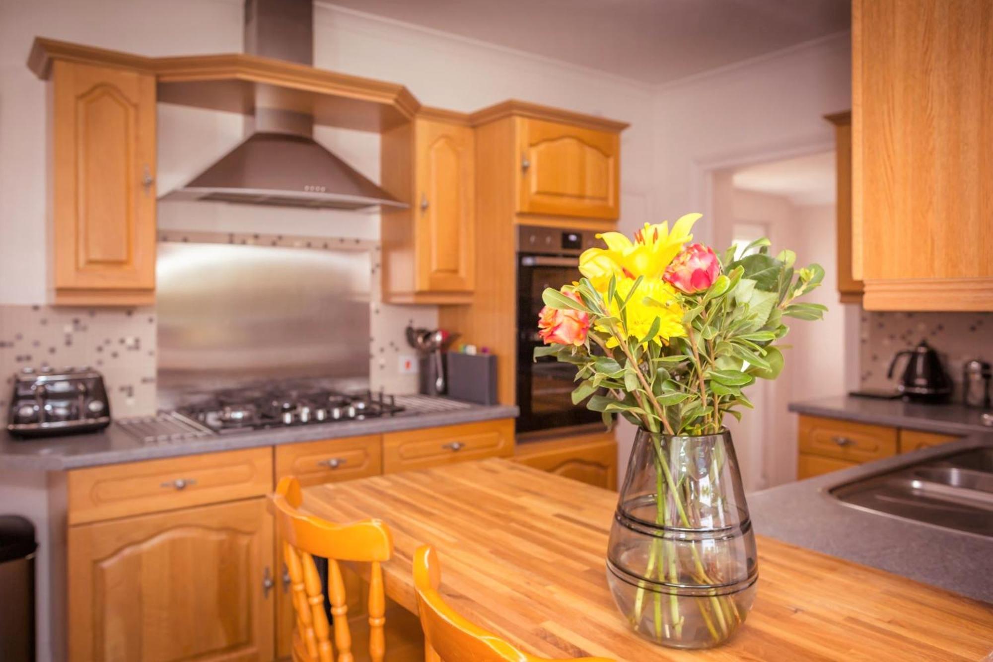 Skip to the Beach - dog friendly house ideal for large families view 5