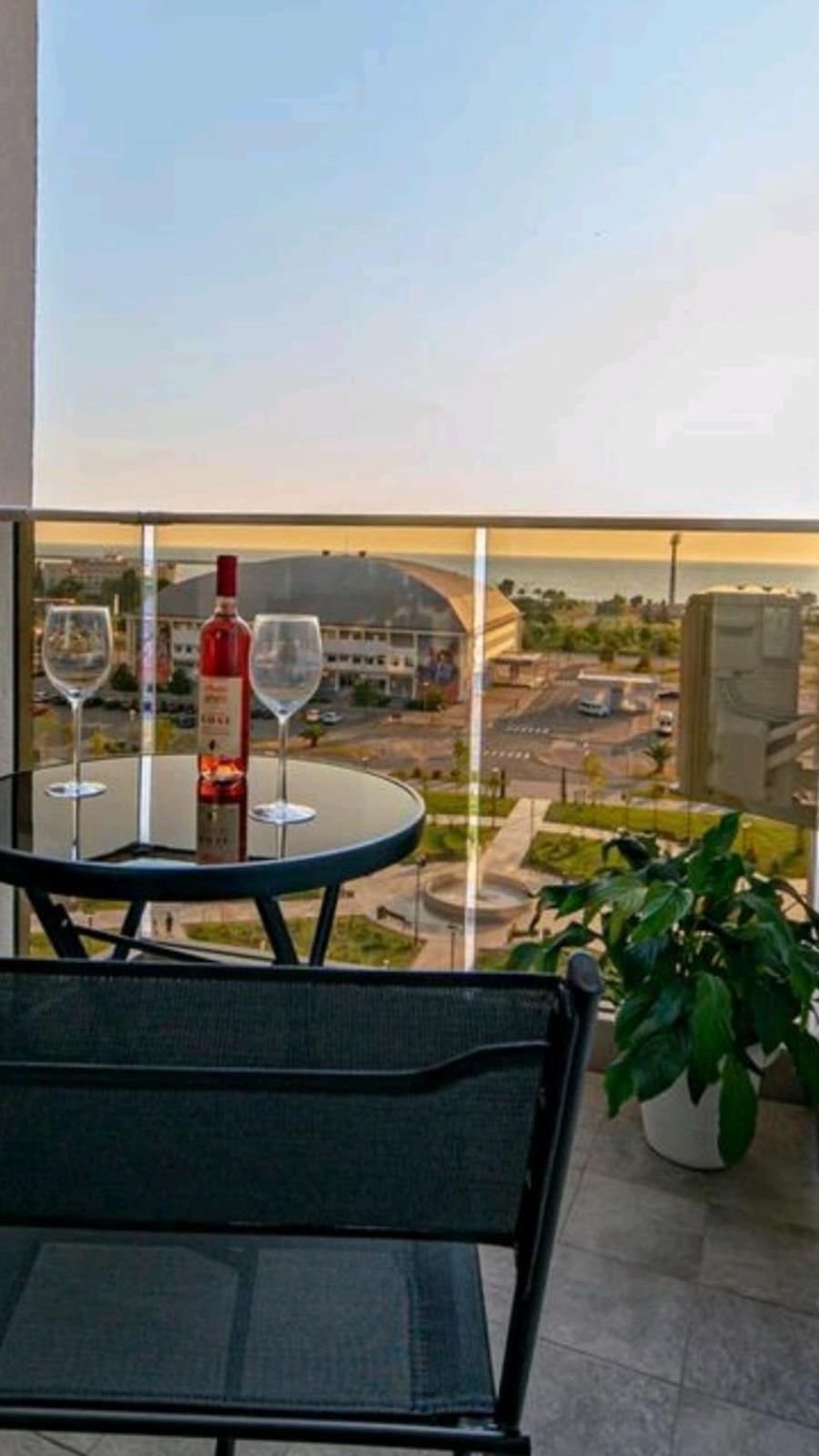 Hotel DiVa Lux Apartment in Soho City complex - Image 1