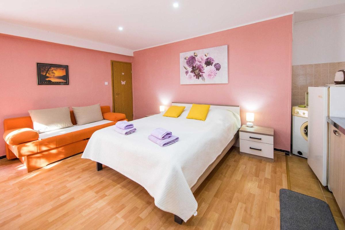 Apartments Biba