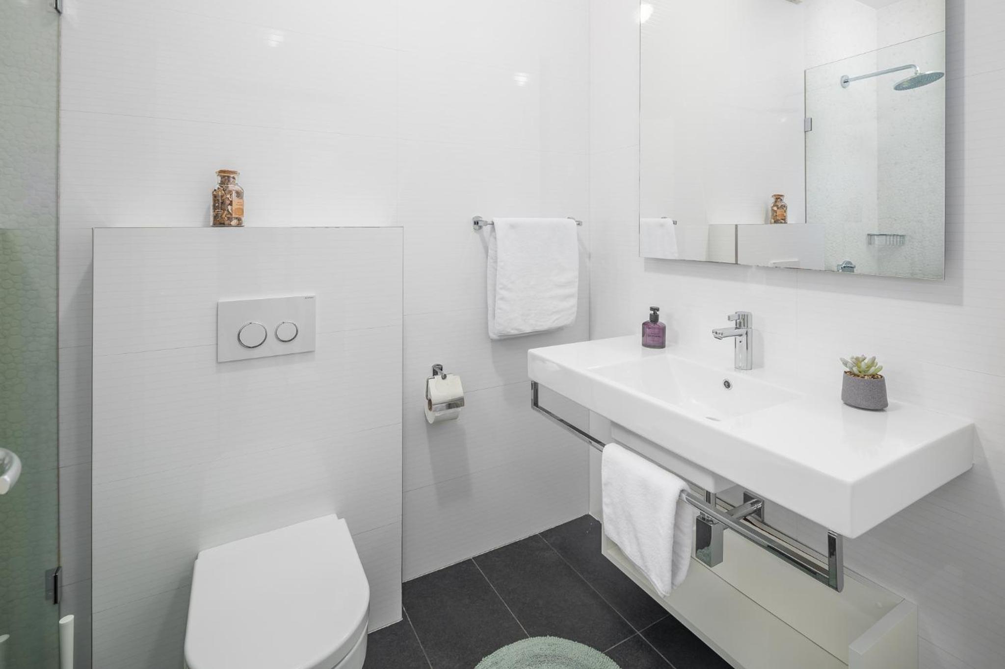 Maj Premium Residence - Property Image 3