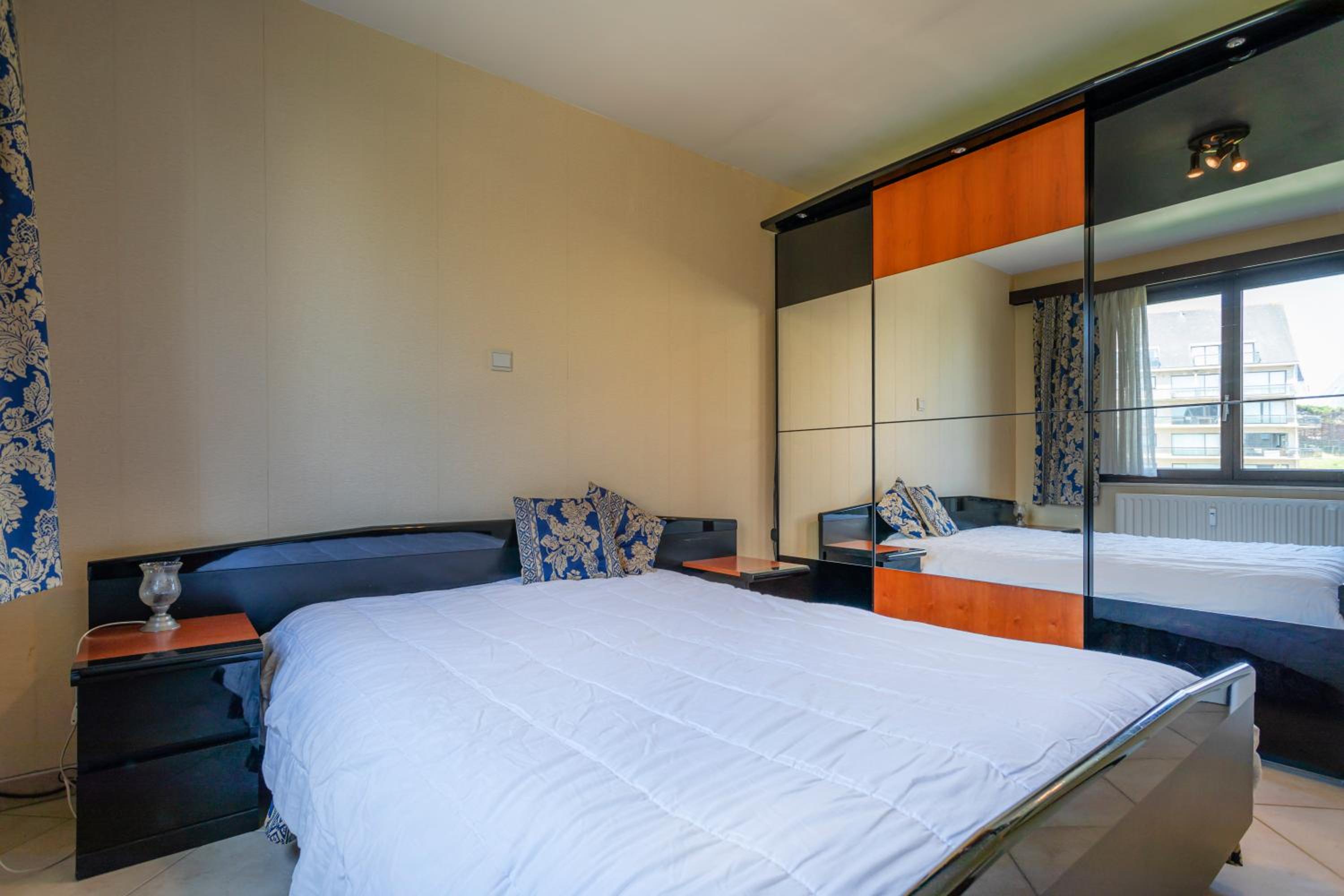 Zuydcoote B0 - 1 bedroom 5p - groundfloor - sunny located at 5 steps from the sea