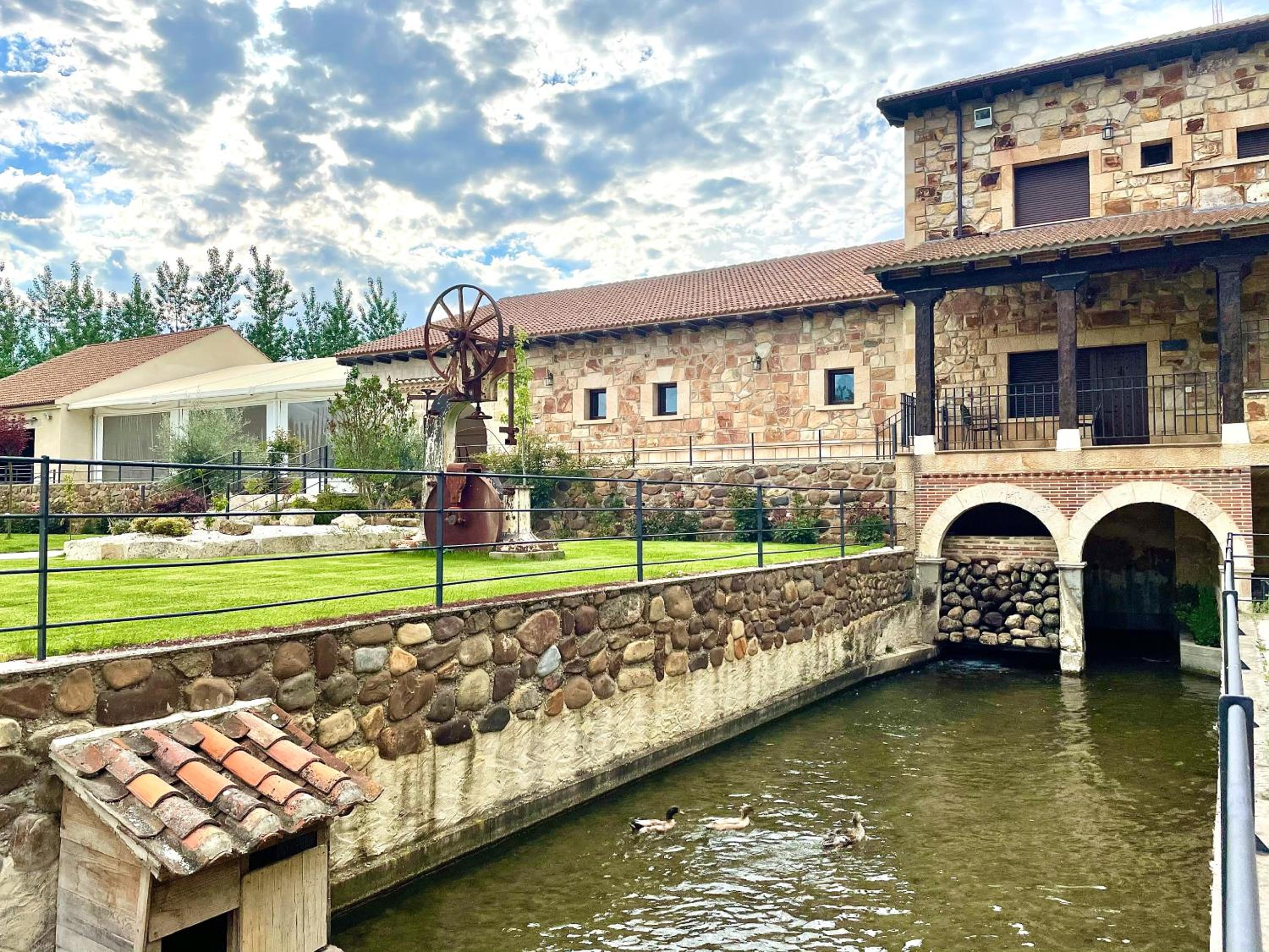 Apartamentos La Fabrica