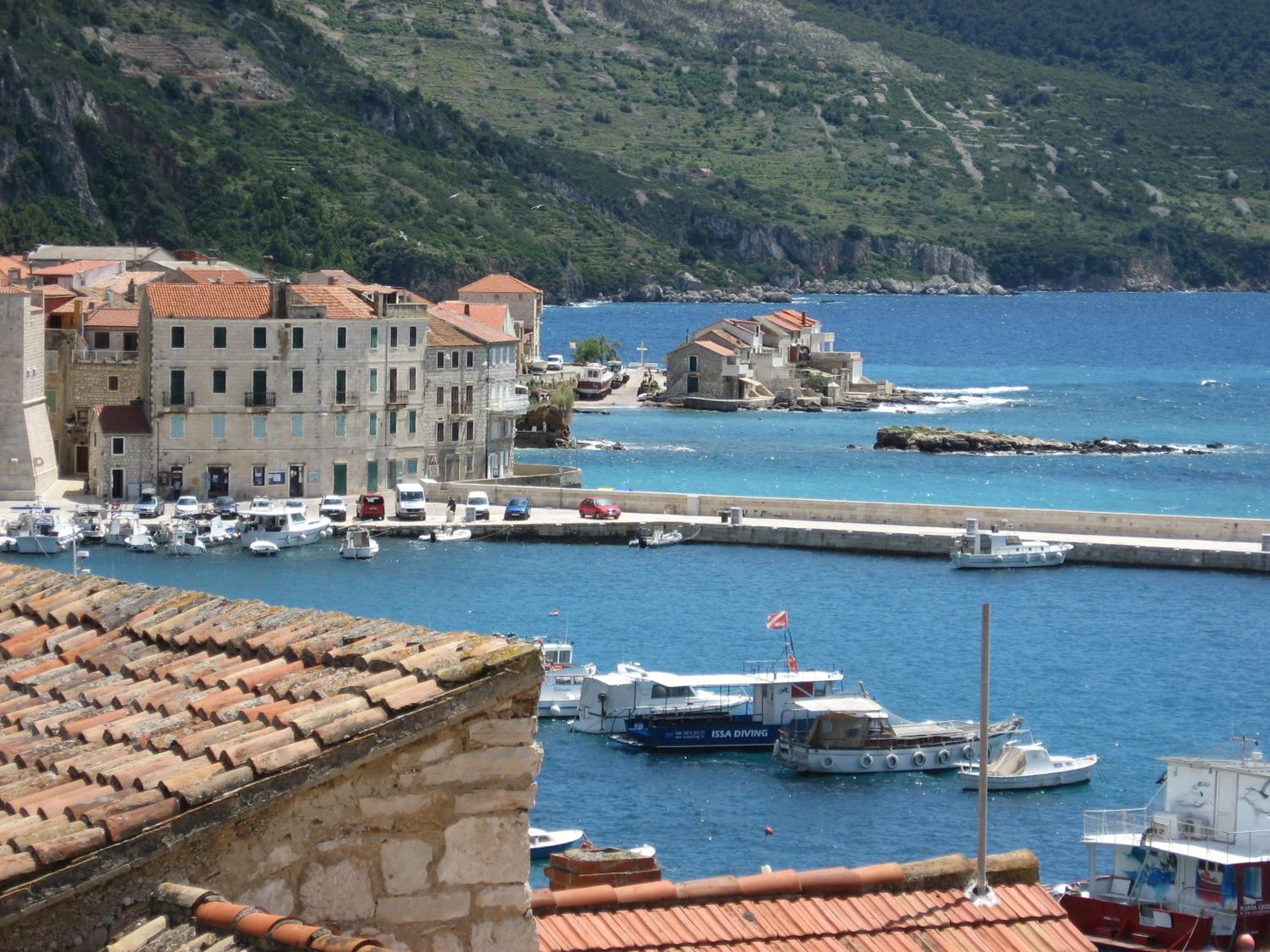 Komiza Provita Guesthouse