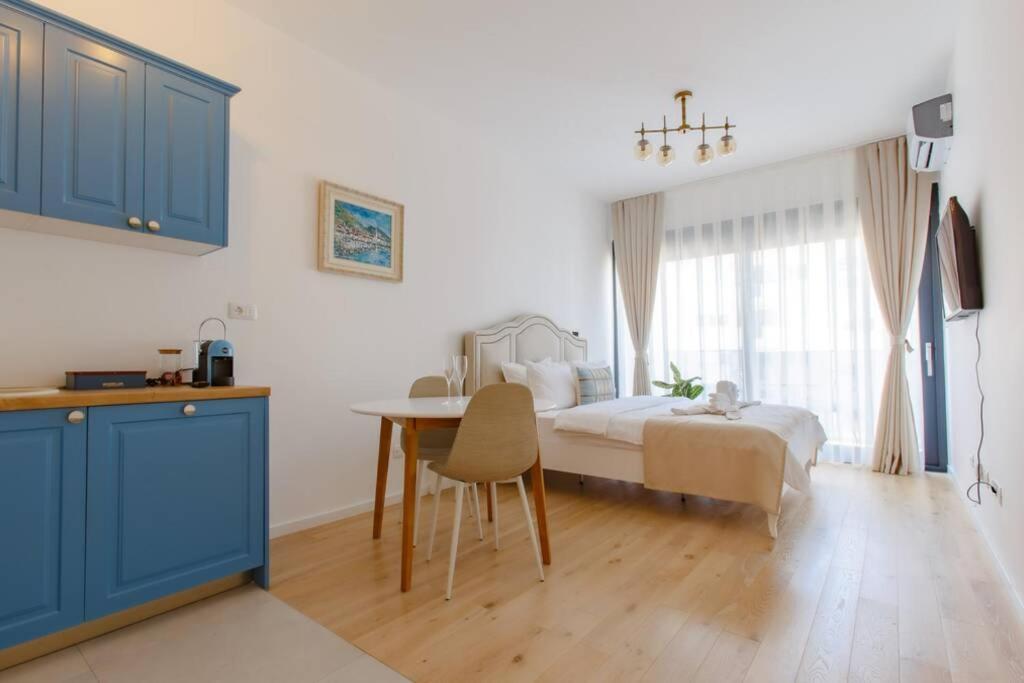 Delightful Studio Soho City view 3