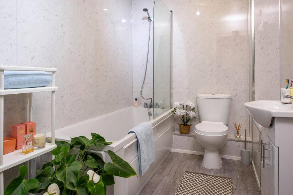Luxury City Apartment Underground Parking 5* view 5
