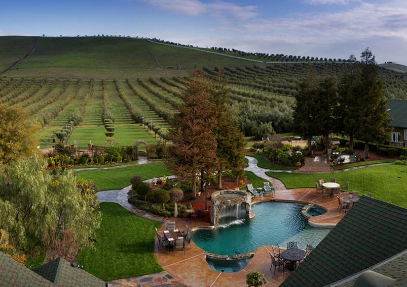 Purple Orchid Resort & Spa