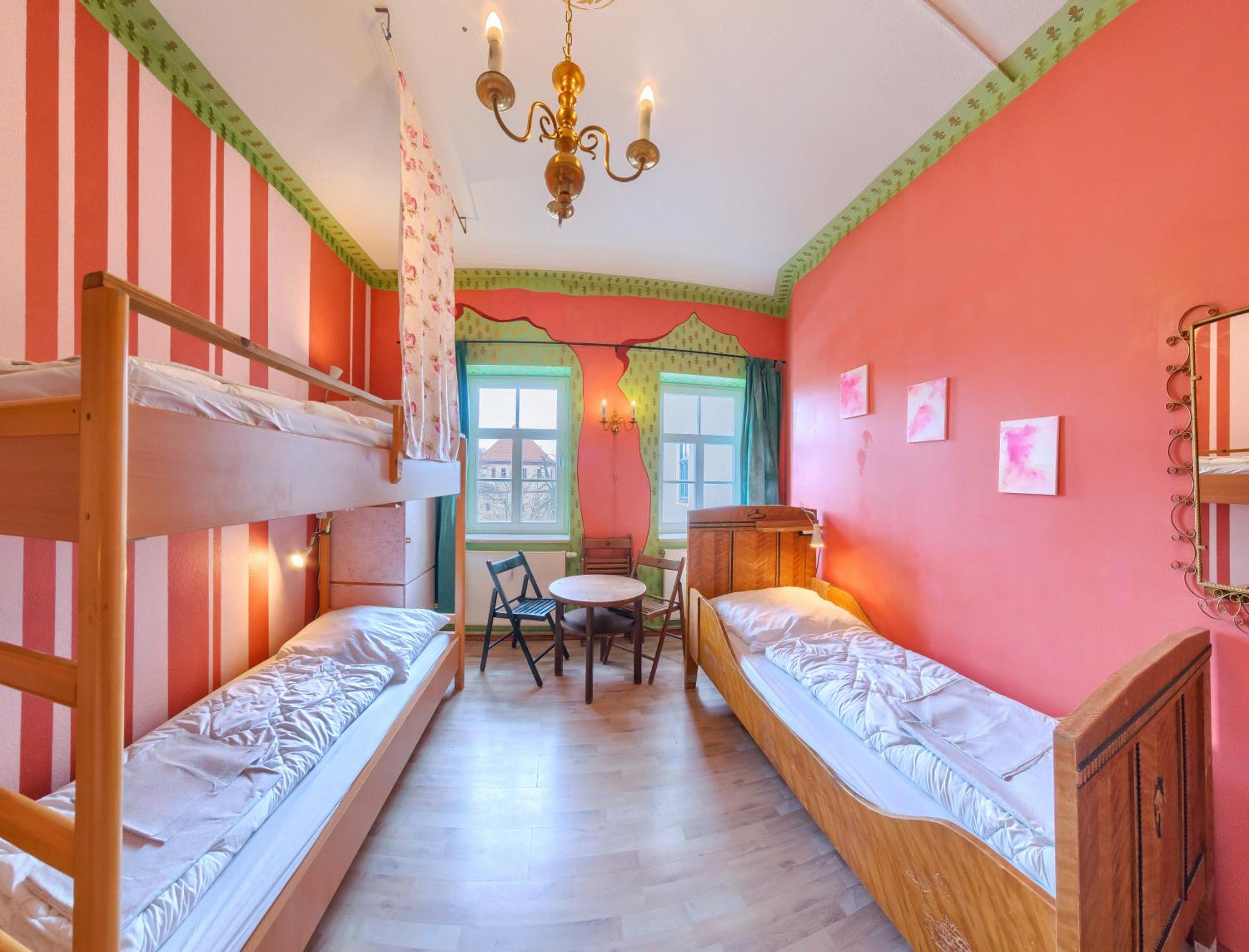 Labyrinth Hostel Weimar