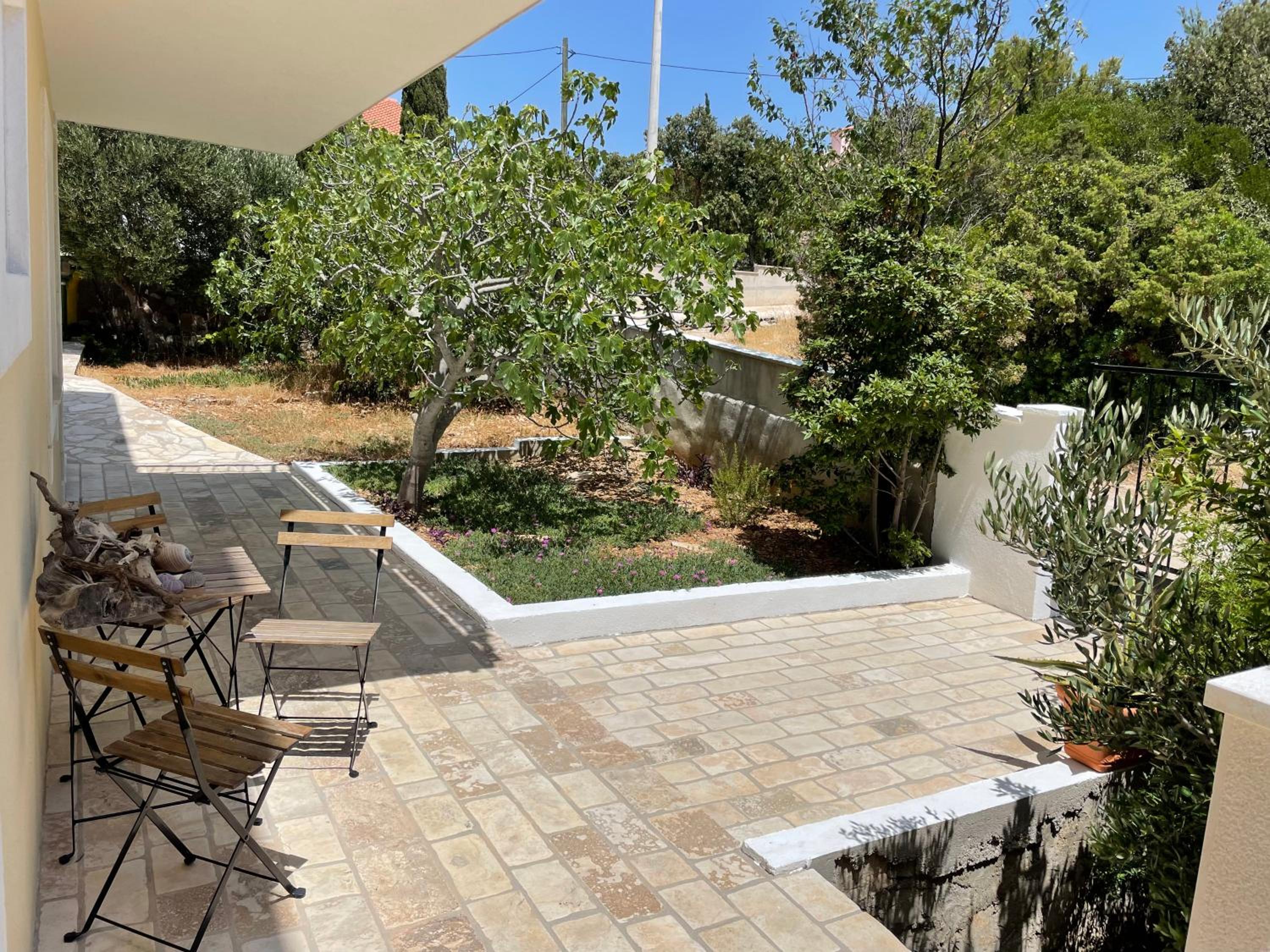 Villa Lemony en Maslinica — balance & terrace