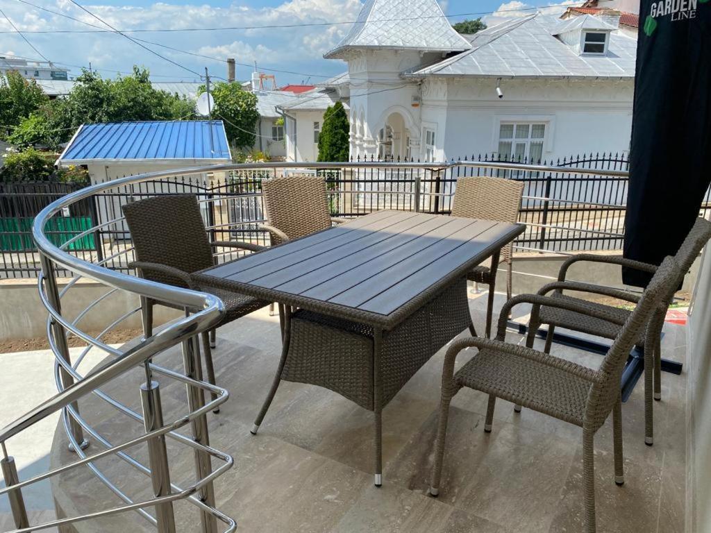 Prestige House, photo 15