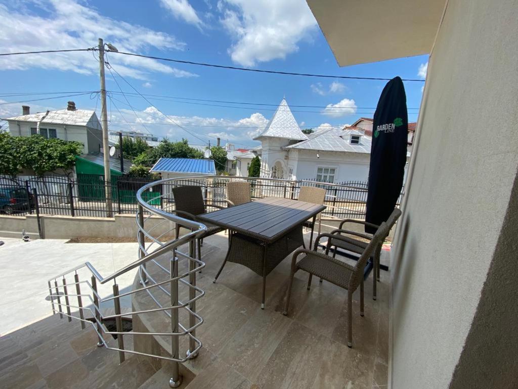 Prestige House, photo 5