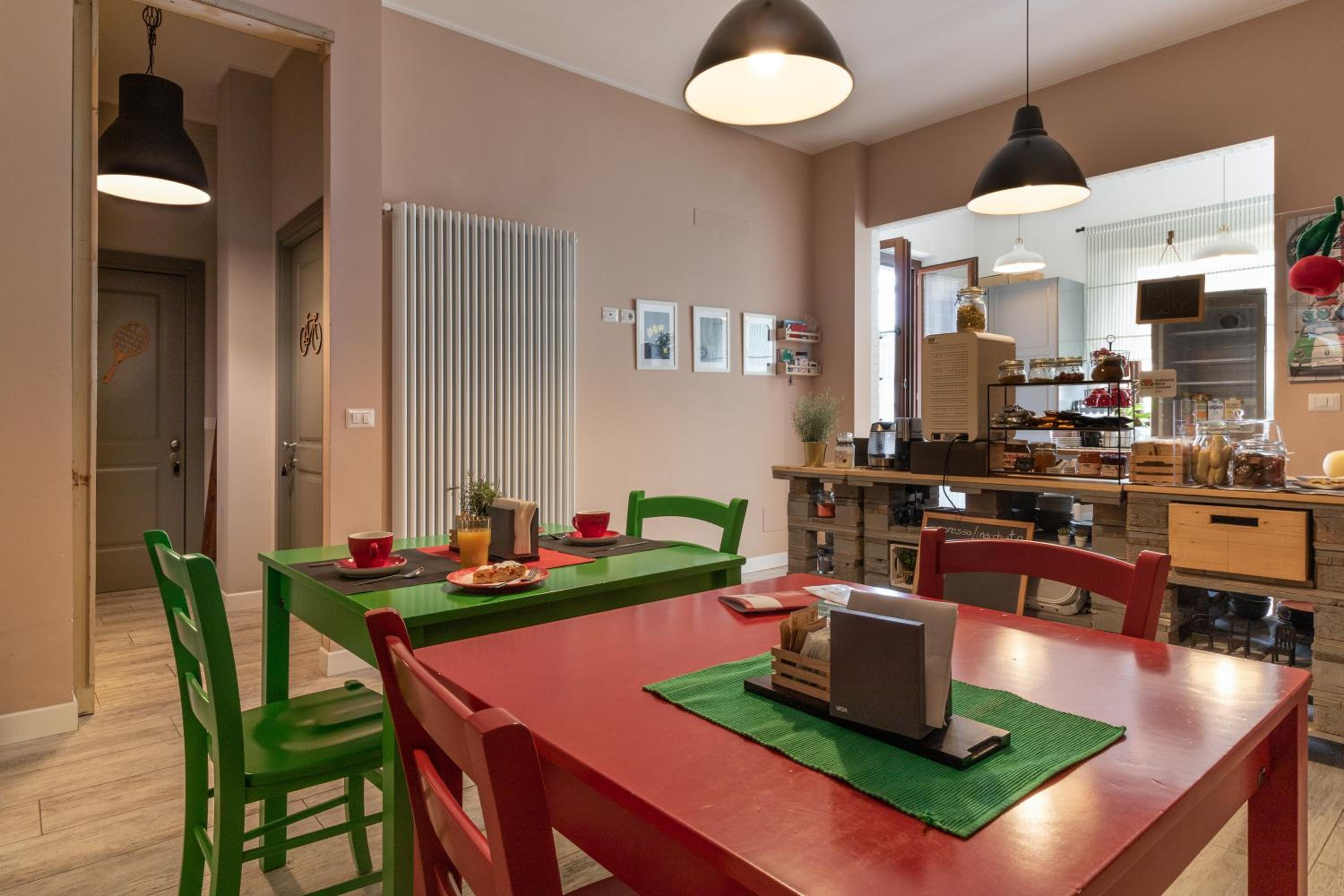 Bed and Breakfast Bric & Brac