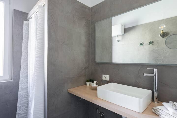 Eufonia vatican apartment