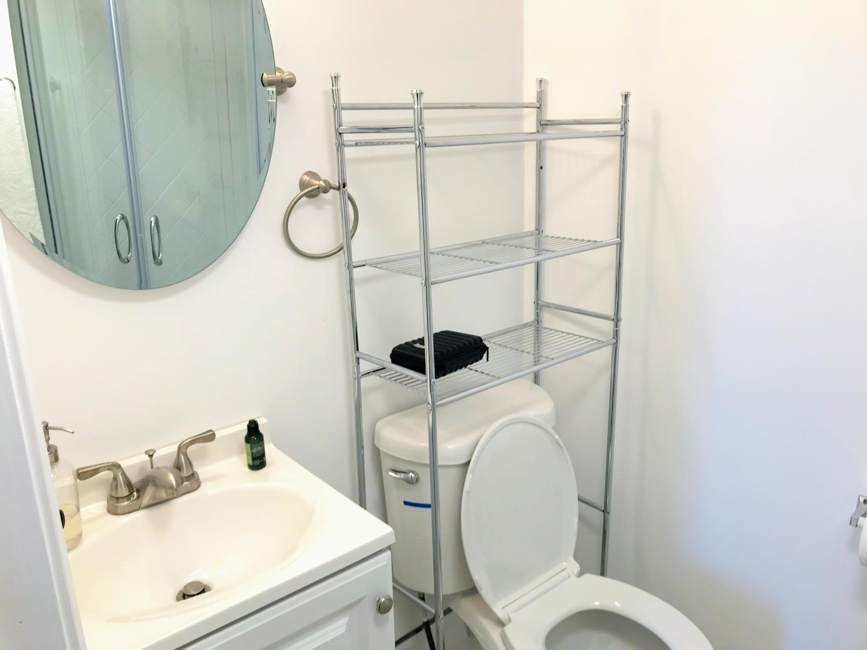 Harvard Allston Campus Three-Bedroom Two Bath Executive Apartment view 2