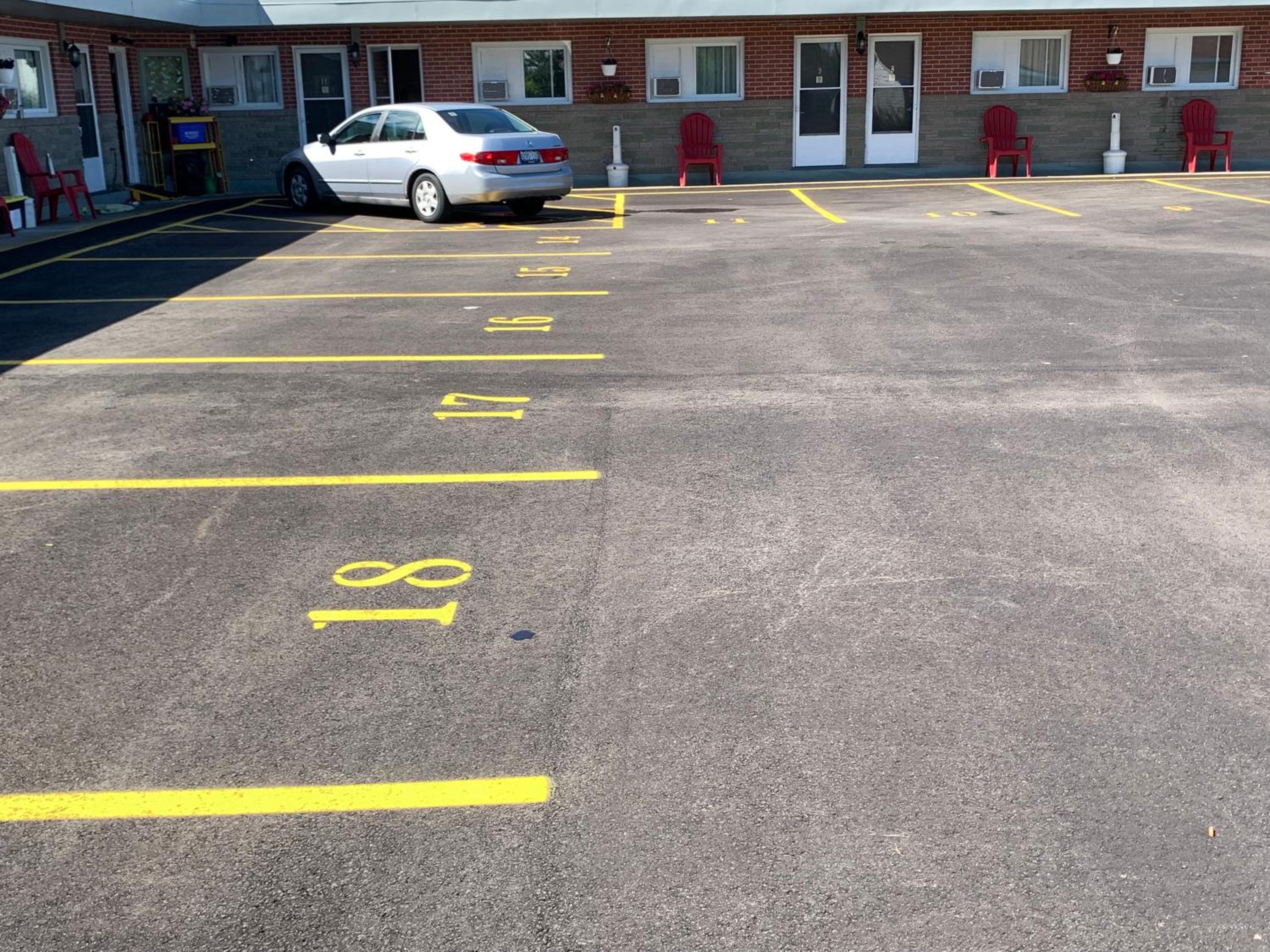 Trunk Road Motel
