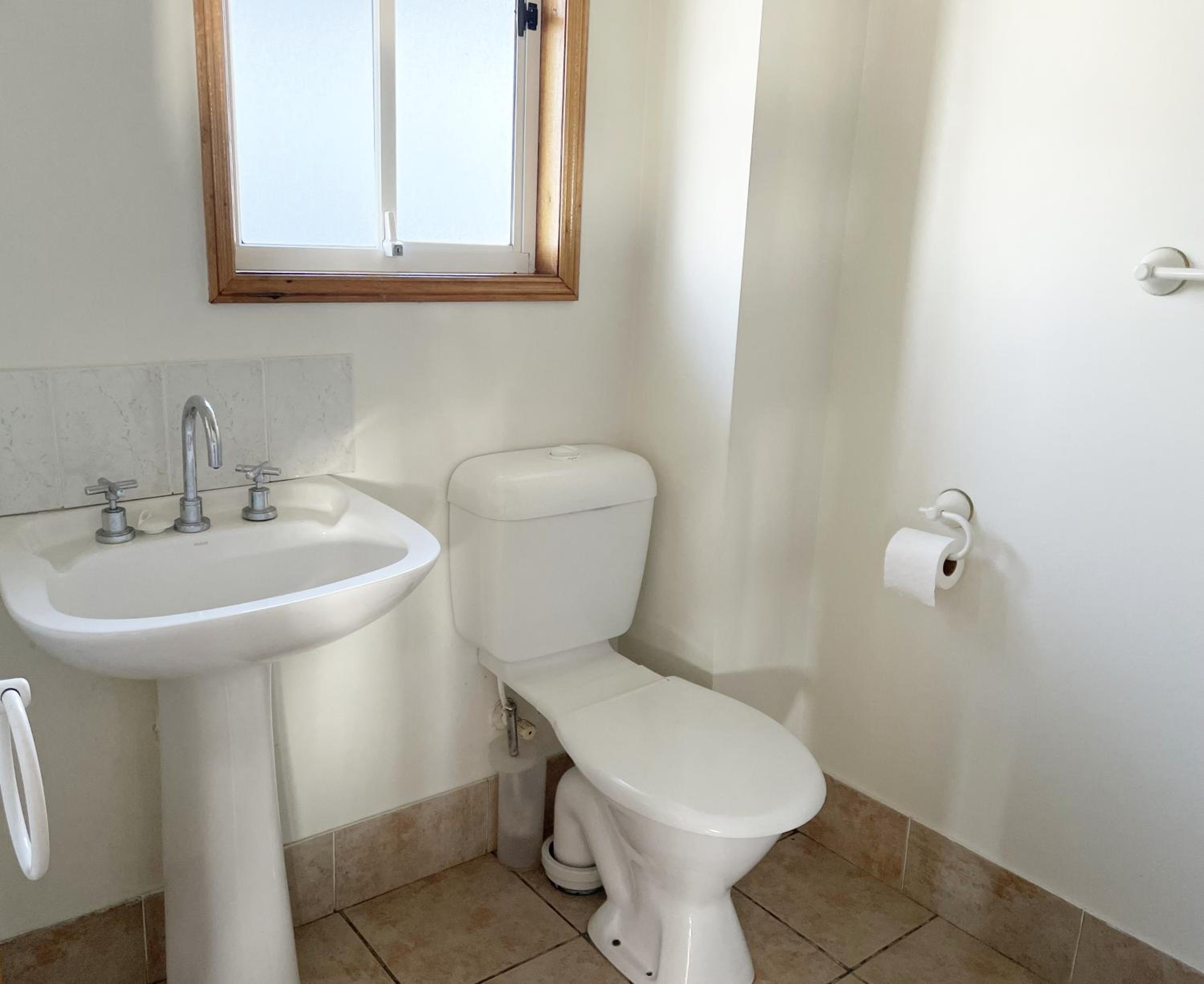 Ocean Pearl - 3 bedroom beachfront property!
