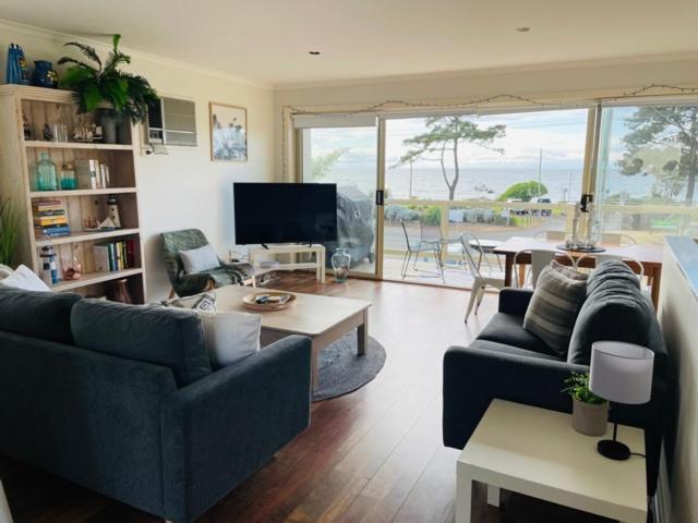 The Esplanade Holiday Home