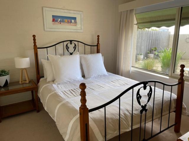 The Esplanade Holiday Home