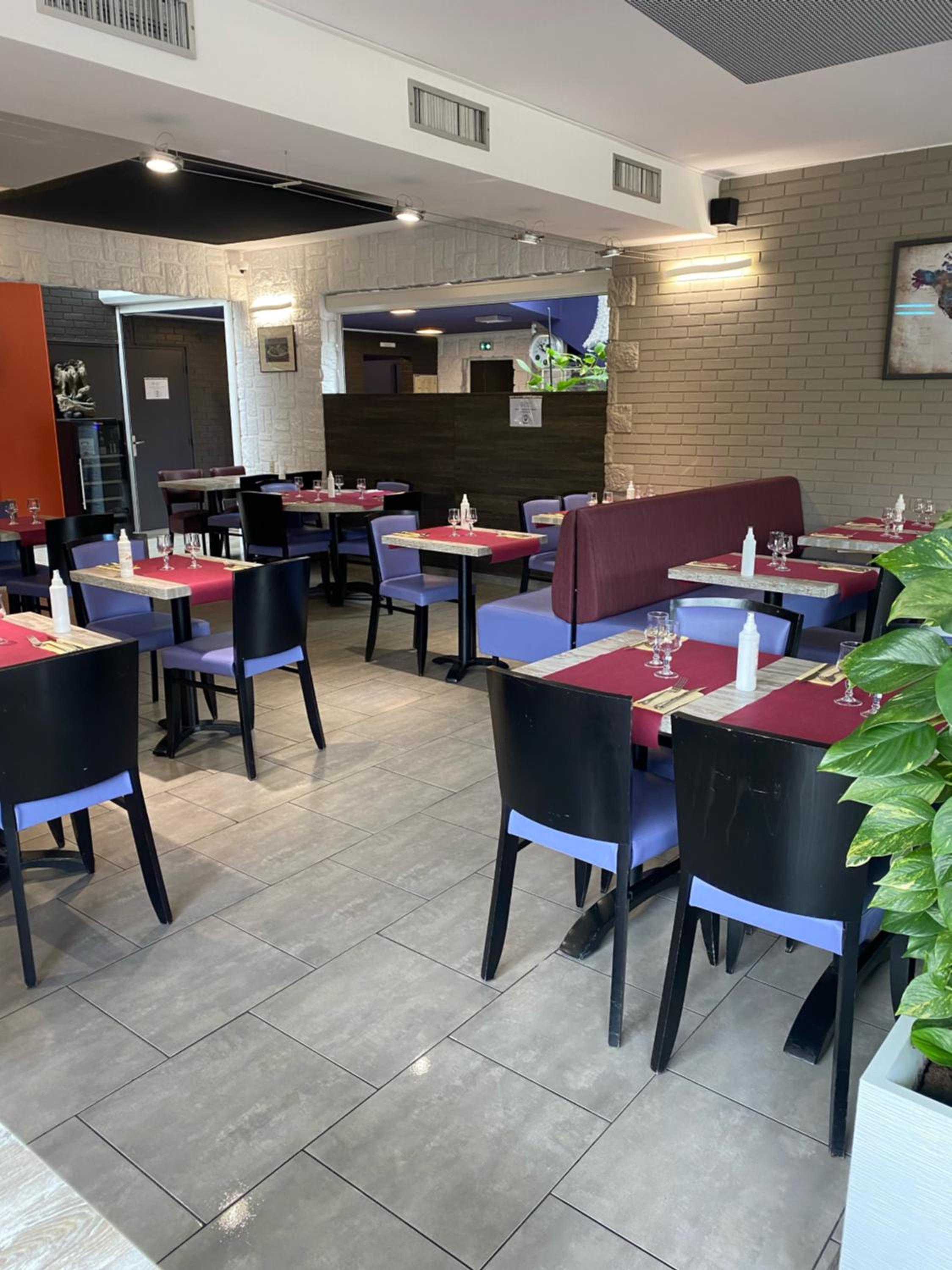 Besancon Vacations - Hotel Restaurant Vesontio - Property Image 7