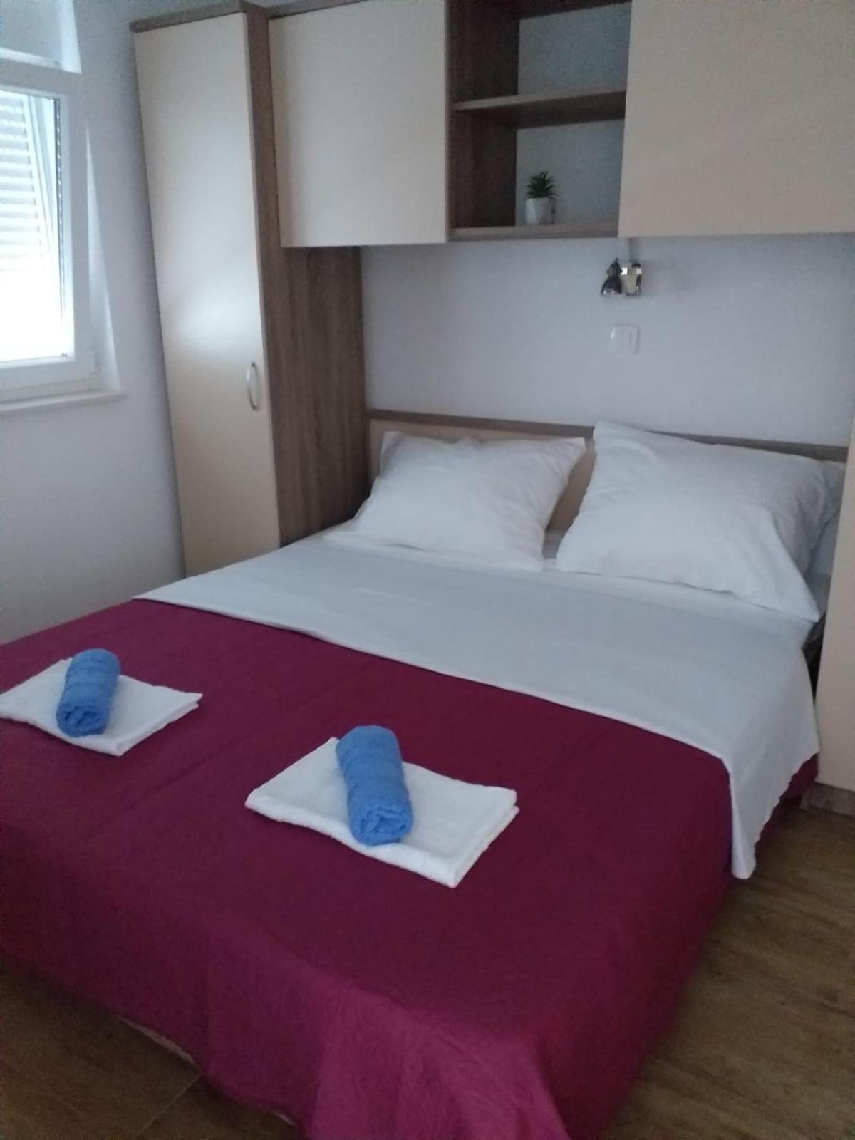 Apartmani Petra