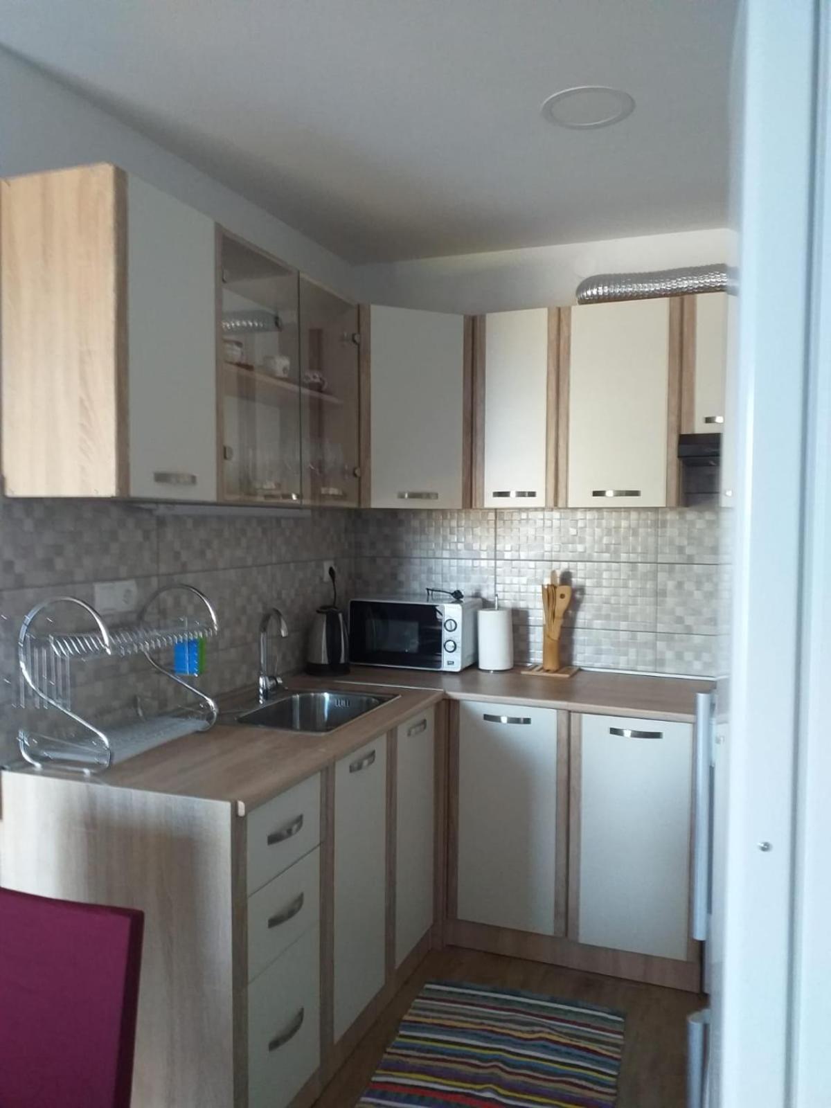 Apartmani Petra
