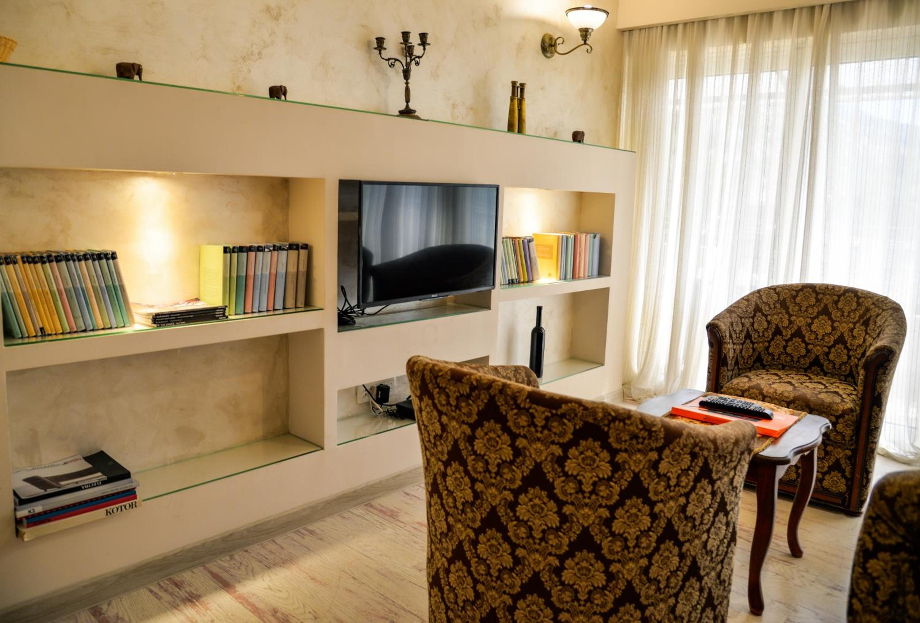Bofima Apartments