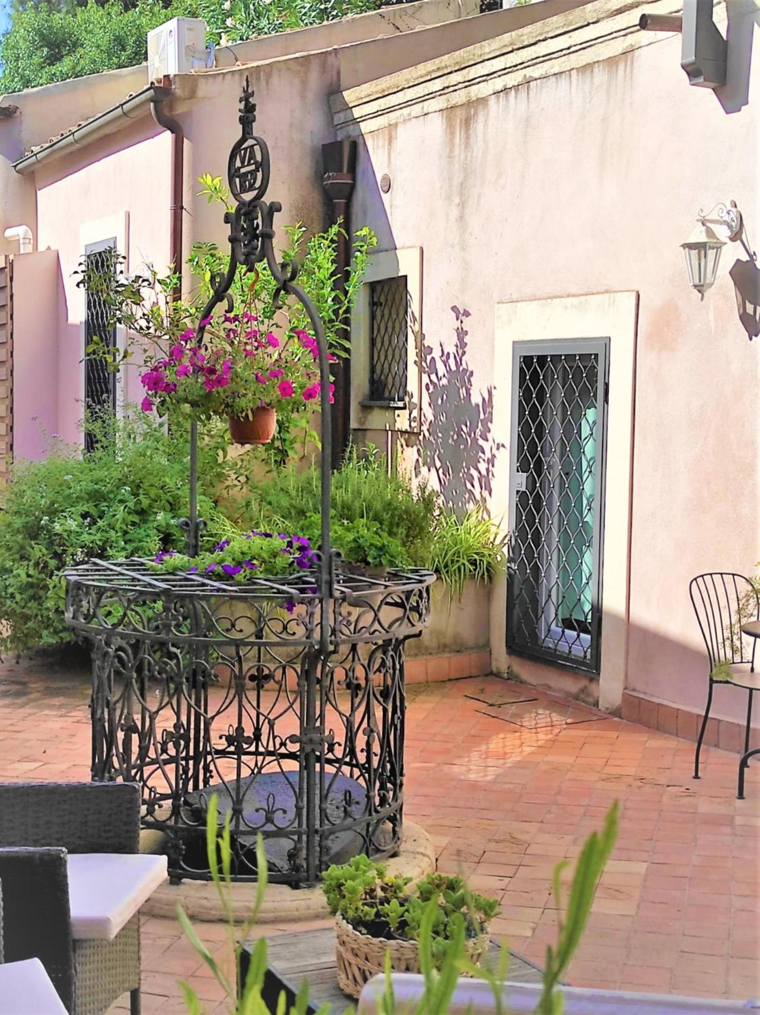 Frasteva Resort