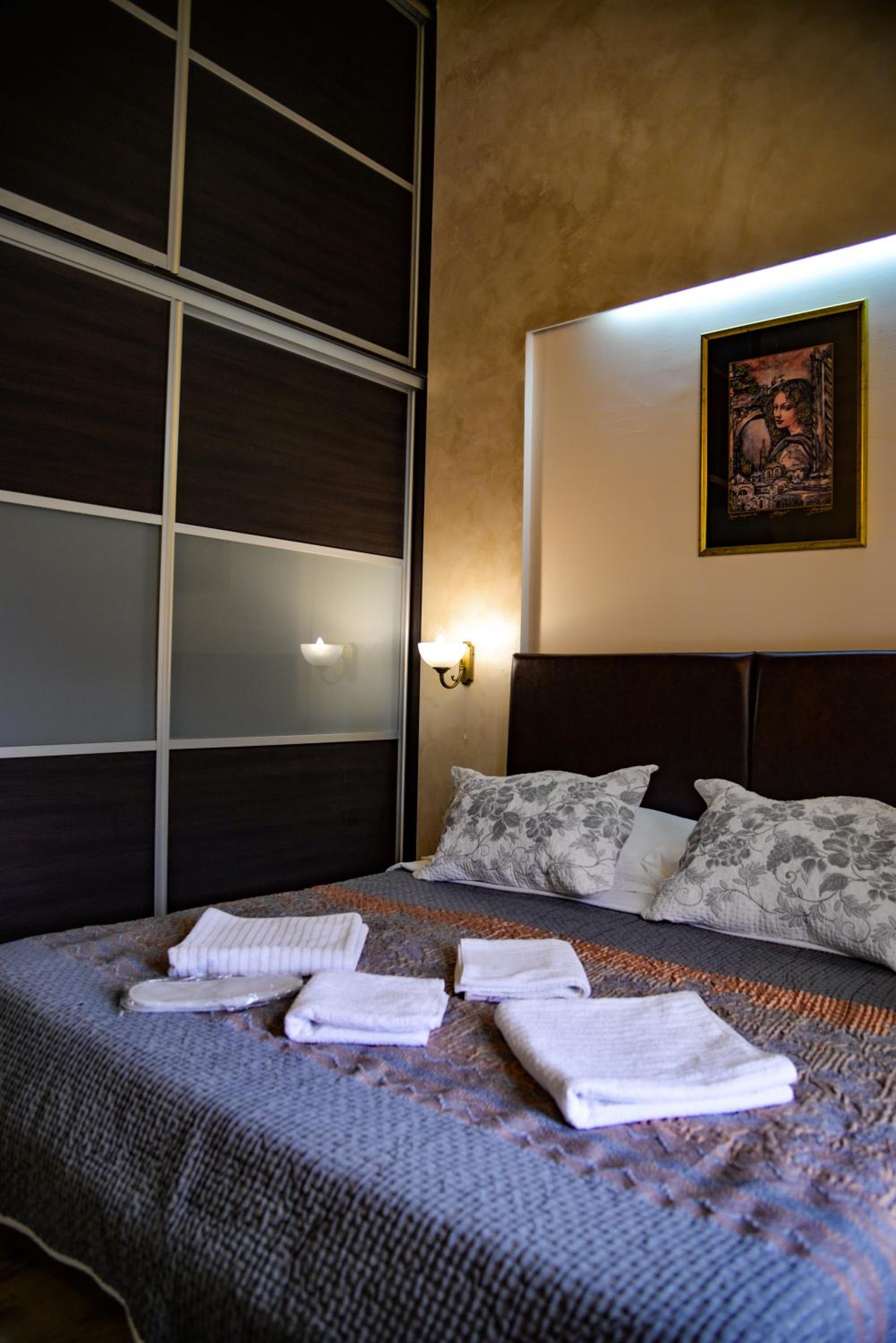 Bofima Apartments