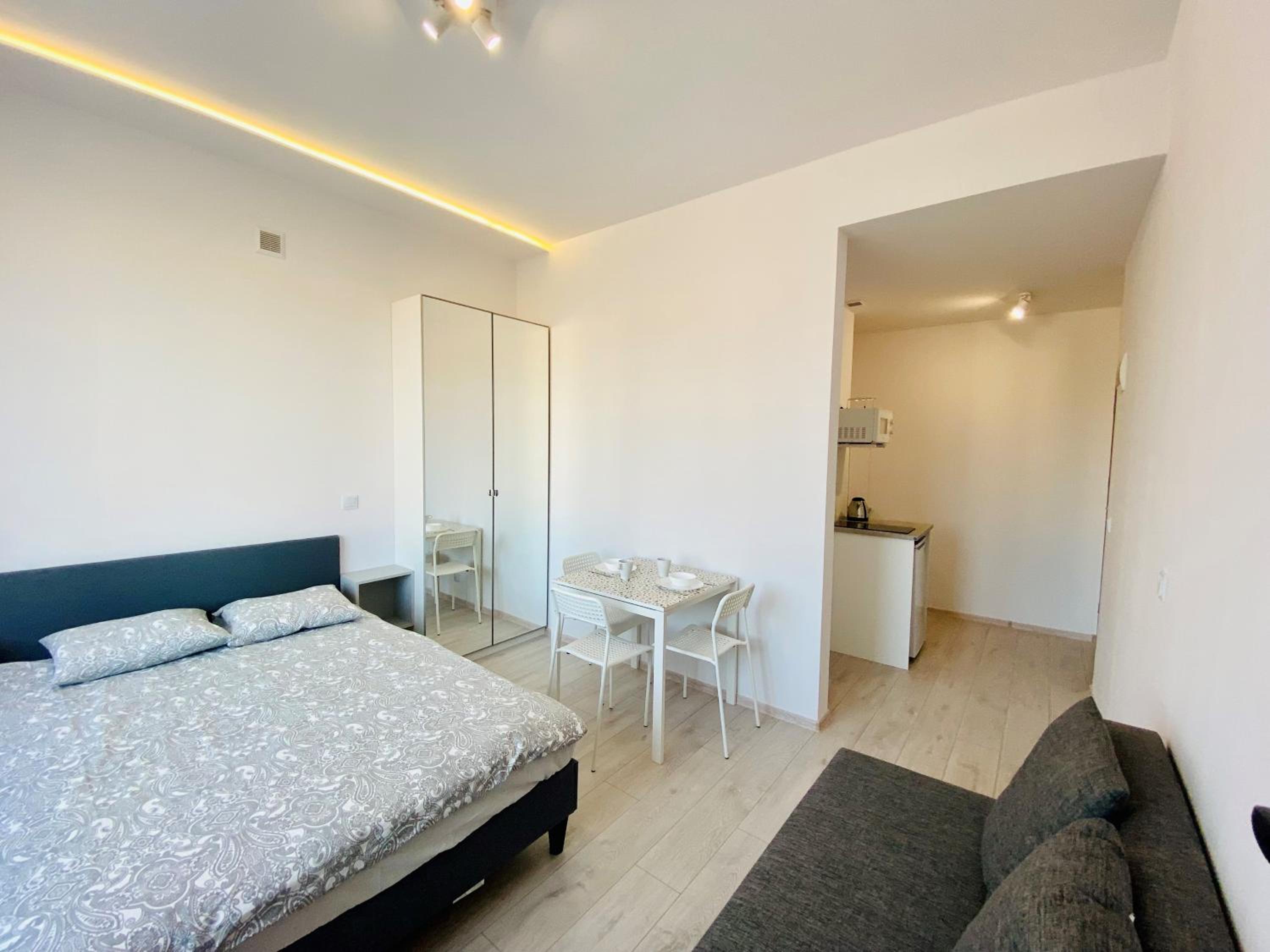 Center Warsaw- Apartamenty Smolna