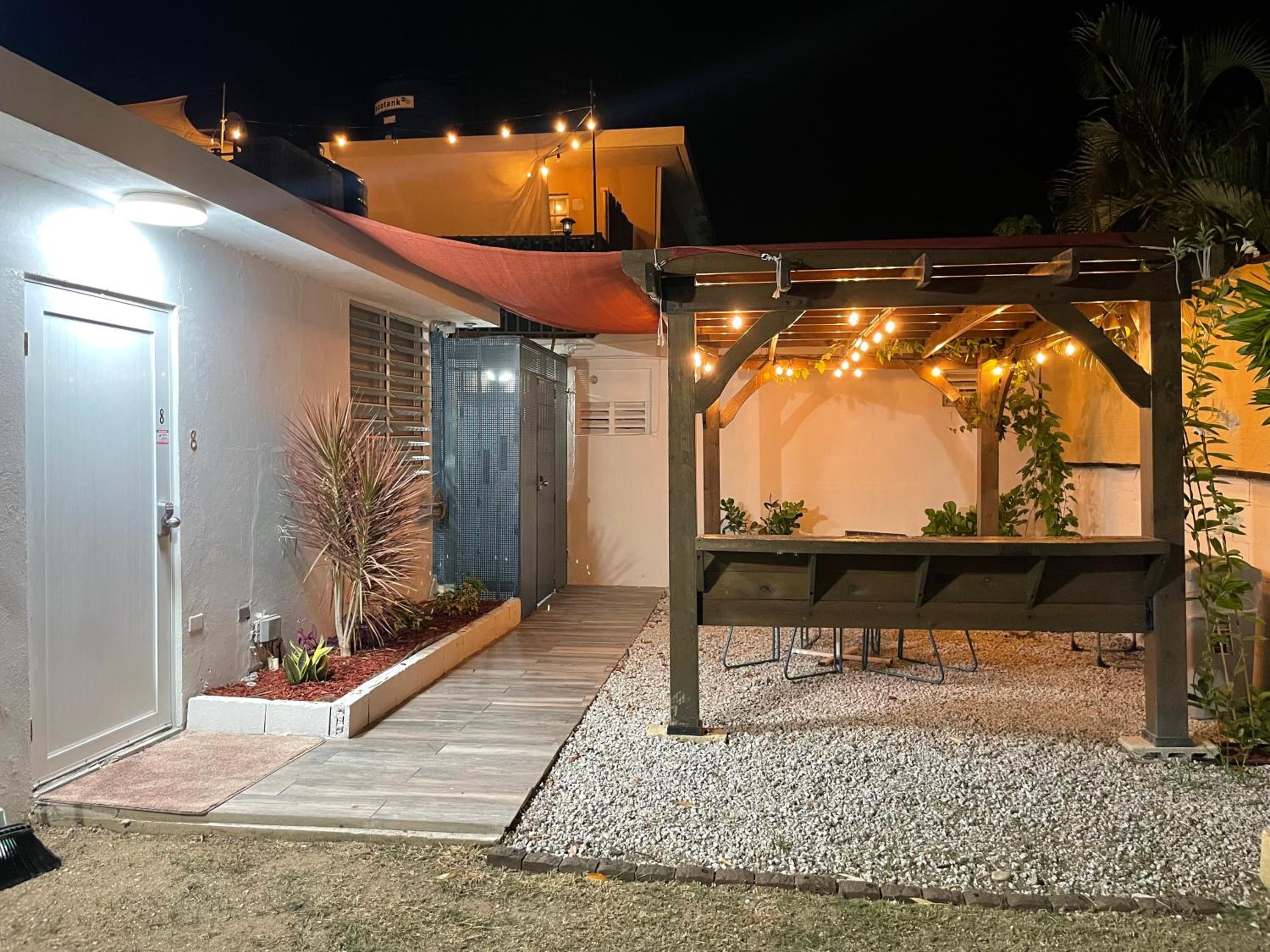 Private Patio Retreat with Zen Vibe and FREE Laundry