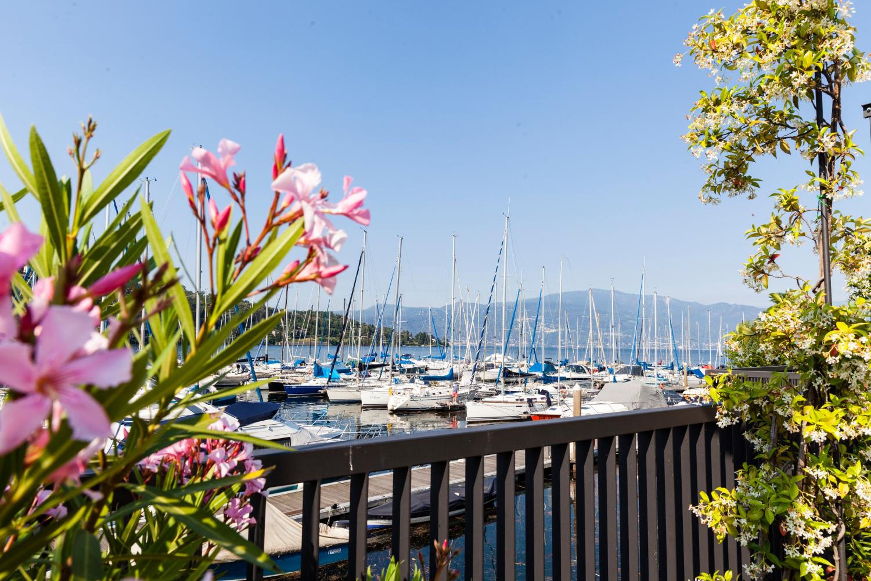 Hotel de Charme Laveno - Luxury all Inclusive view 5