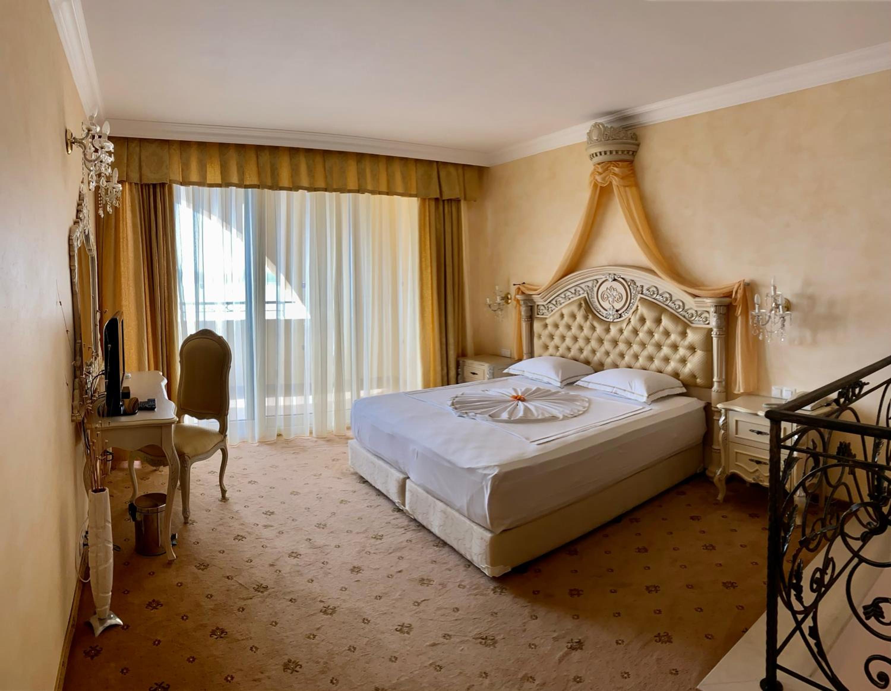 Duni Marina Beach Hotel - All Inclusive
