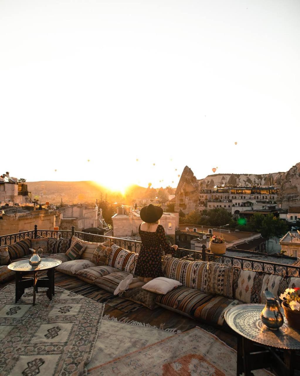 Caftan Cave Suites - Image 81