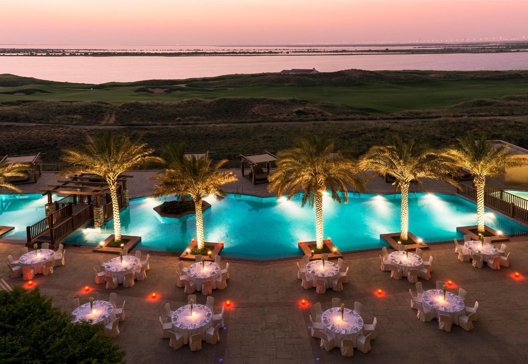 Yas Plaza Mangroves by IHG