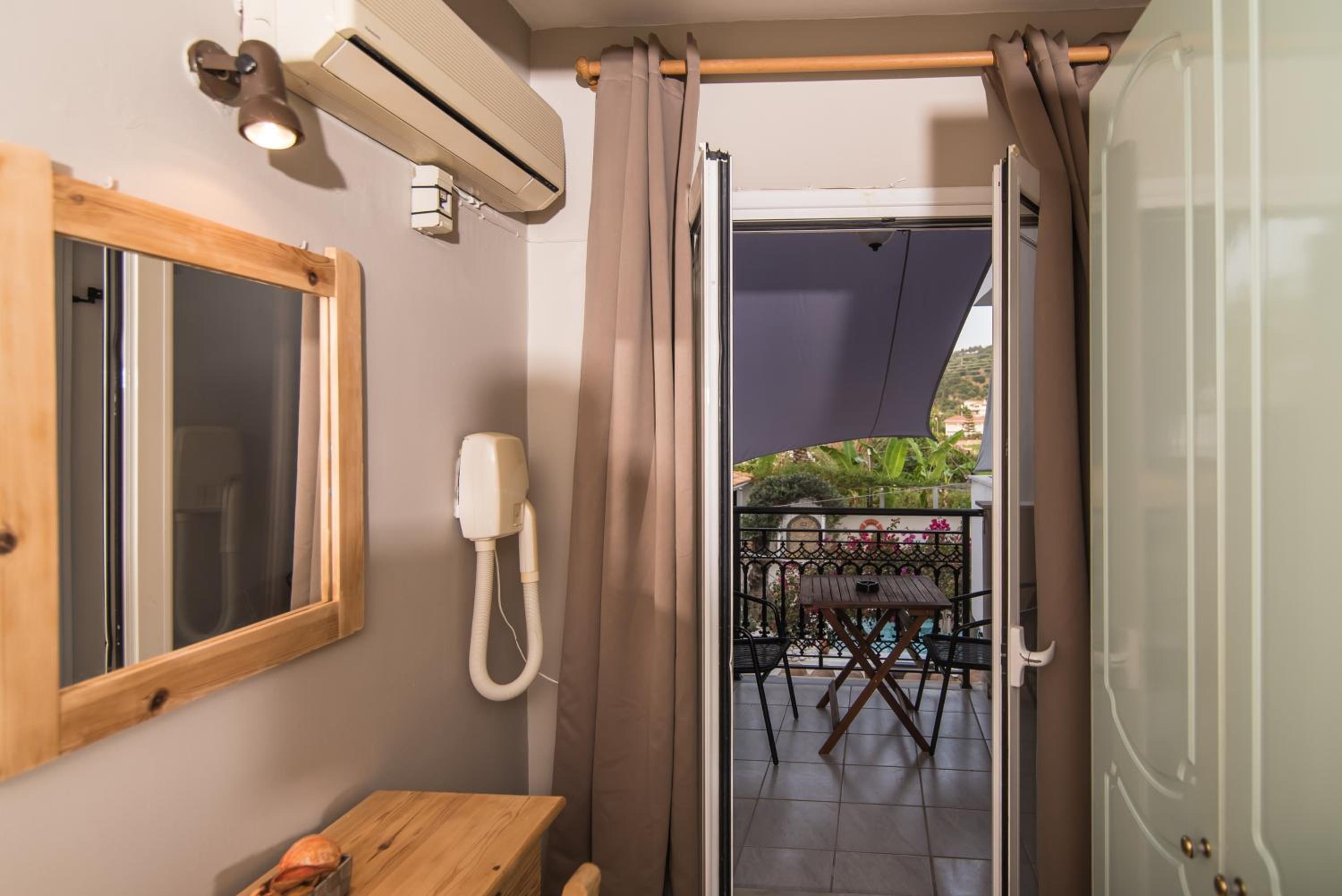 Iniohos Zante Hotel & Suites, Foto 177