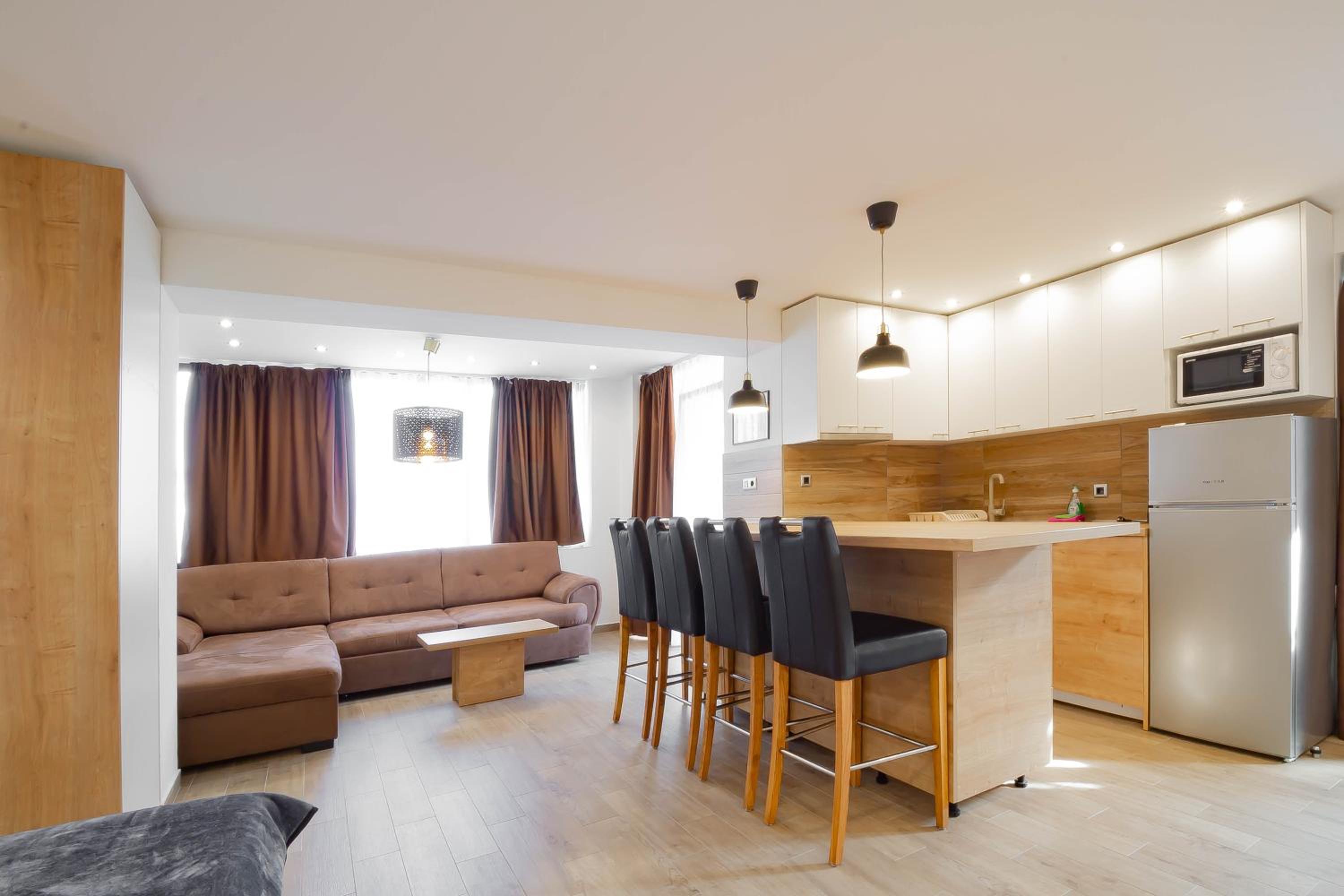 Apartments Marinici Rijeka - with Private Parking