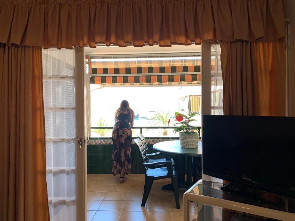 Views to the infinite sea in Los Cristianos photo 2