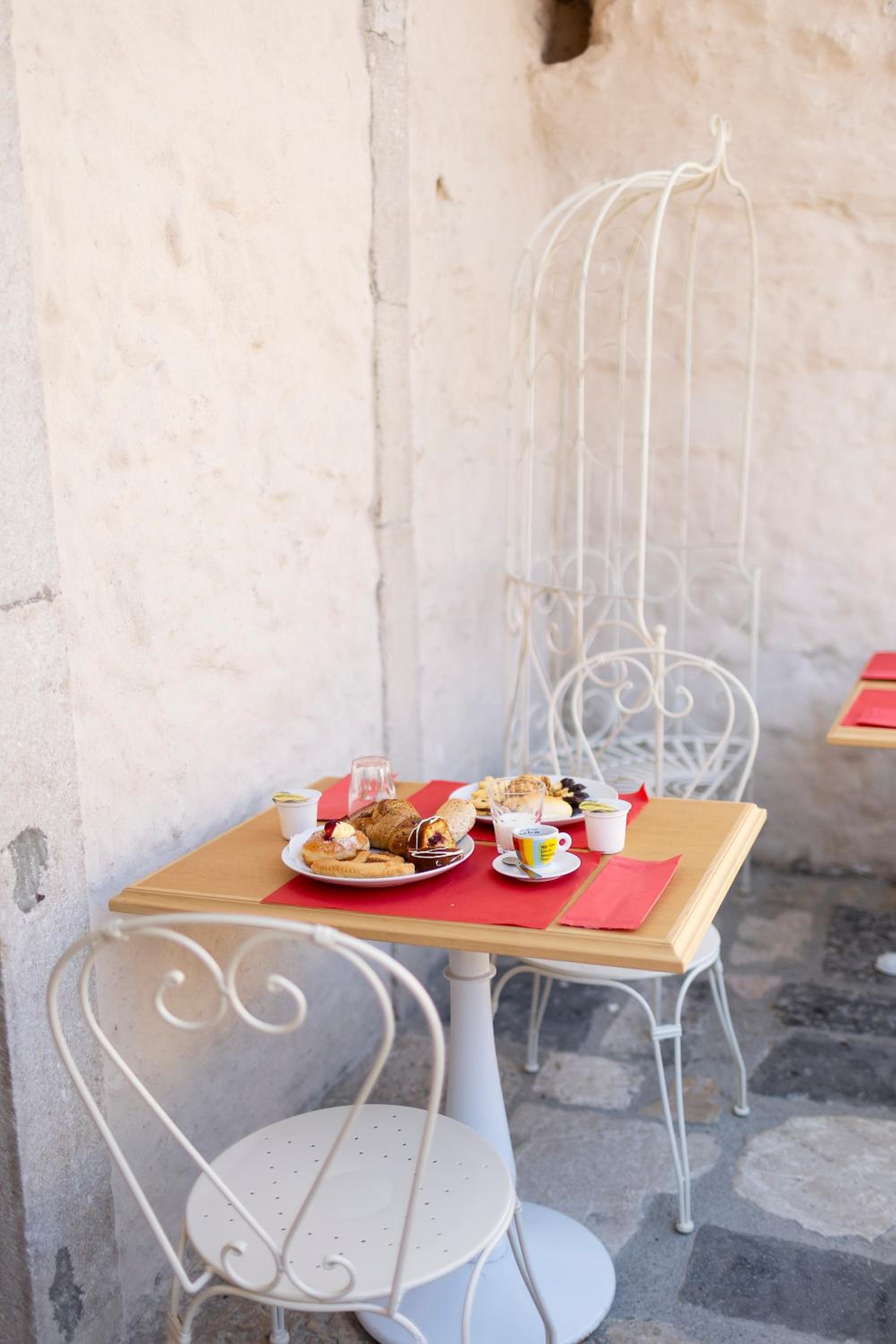 outdoor BBQ area