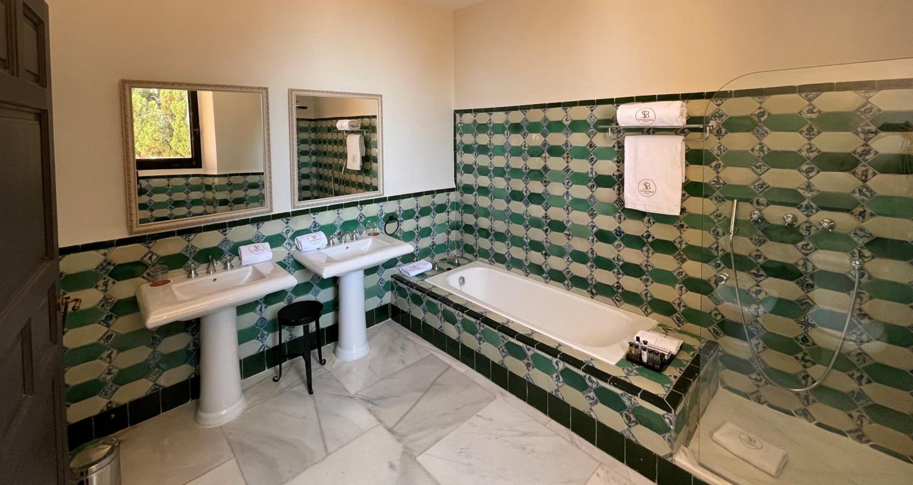 Photo 14 sur 88 de Soho Boutique Castillo de Santa Catalina - Adults Recommended