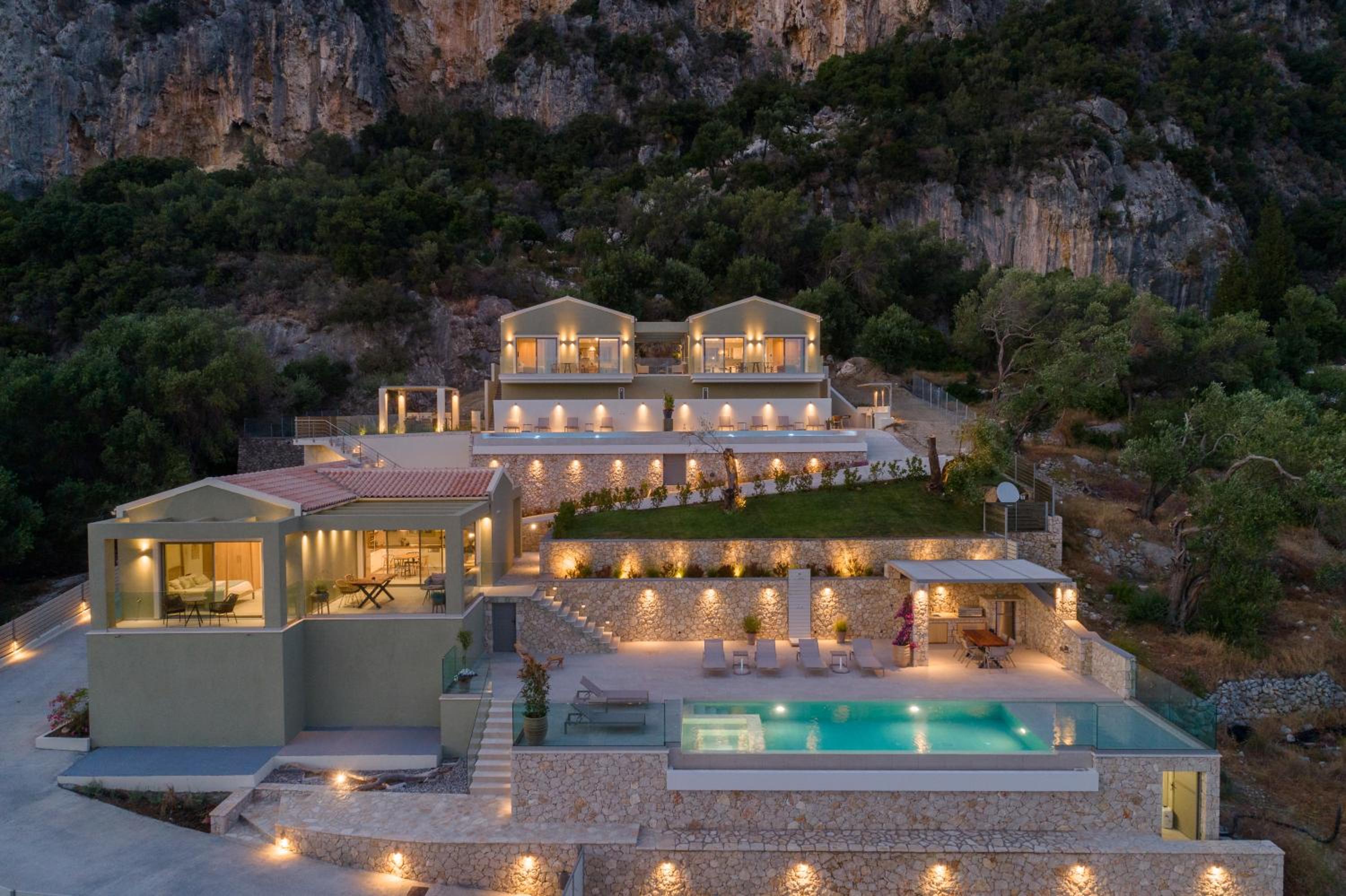 Hotel paleo villas - Image 1