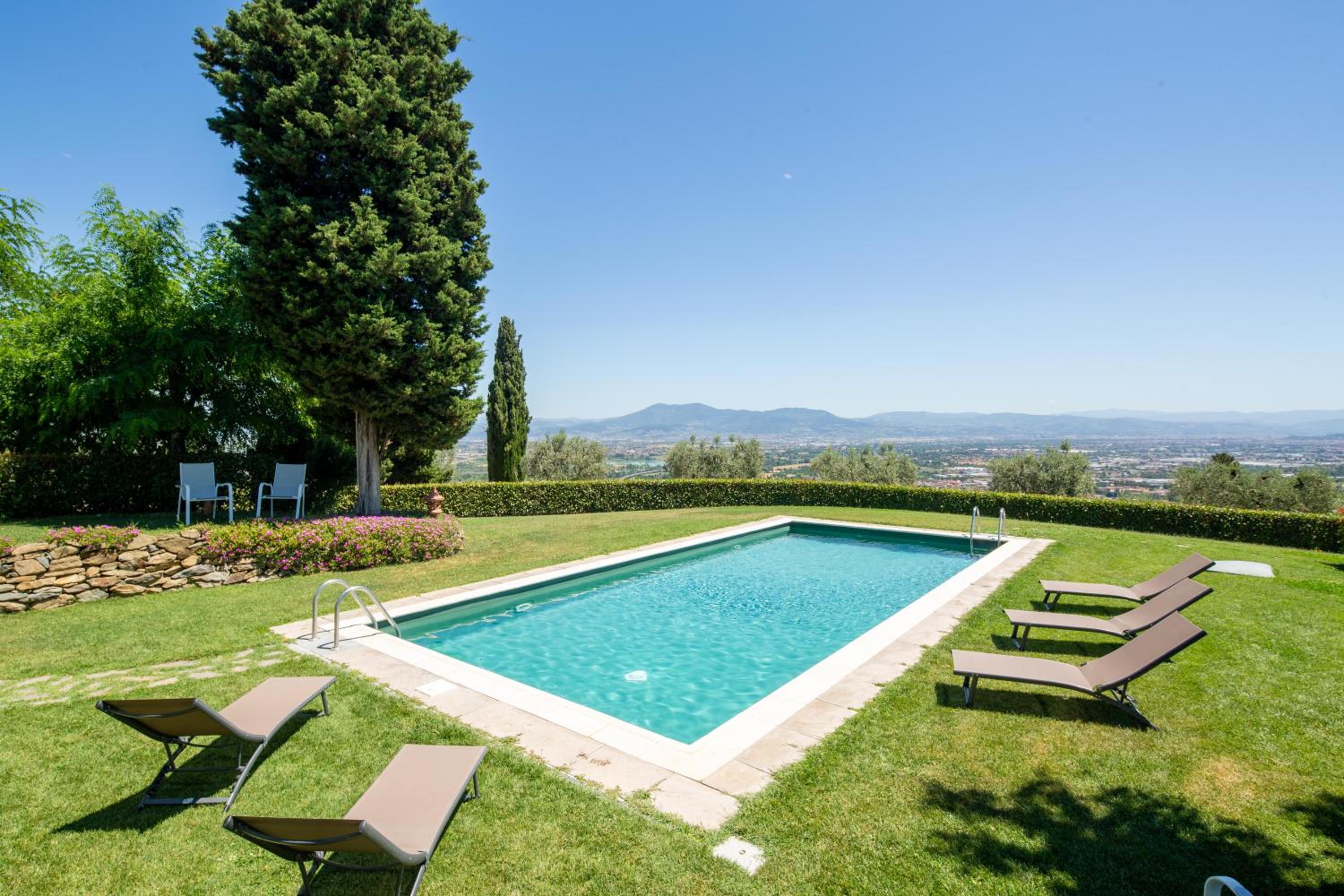 Villa Colomba by Mmega view 3