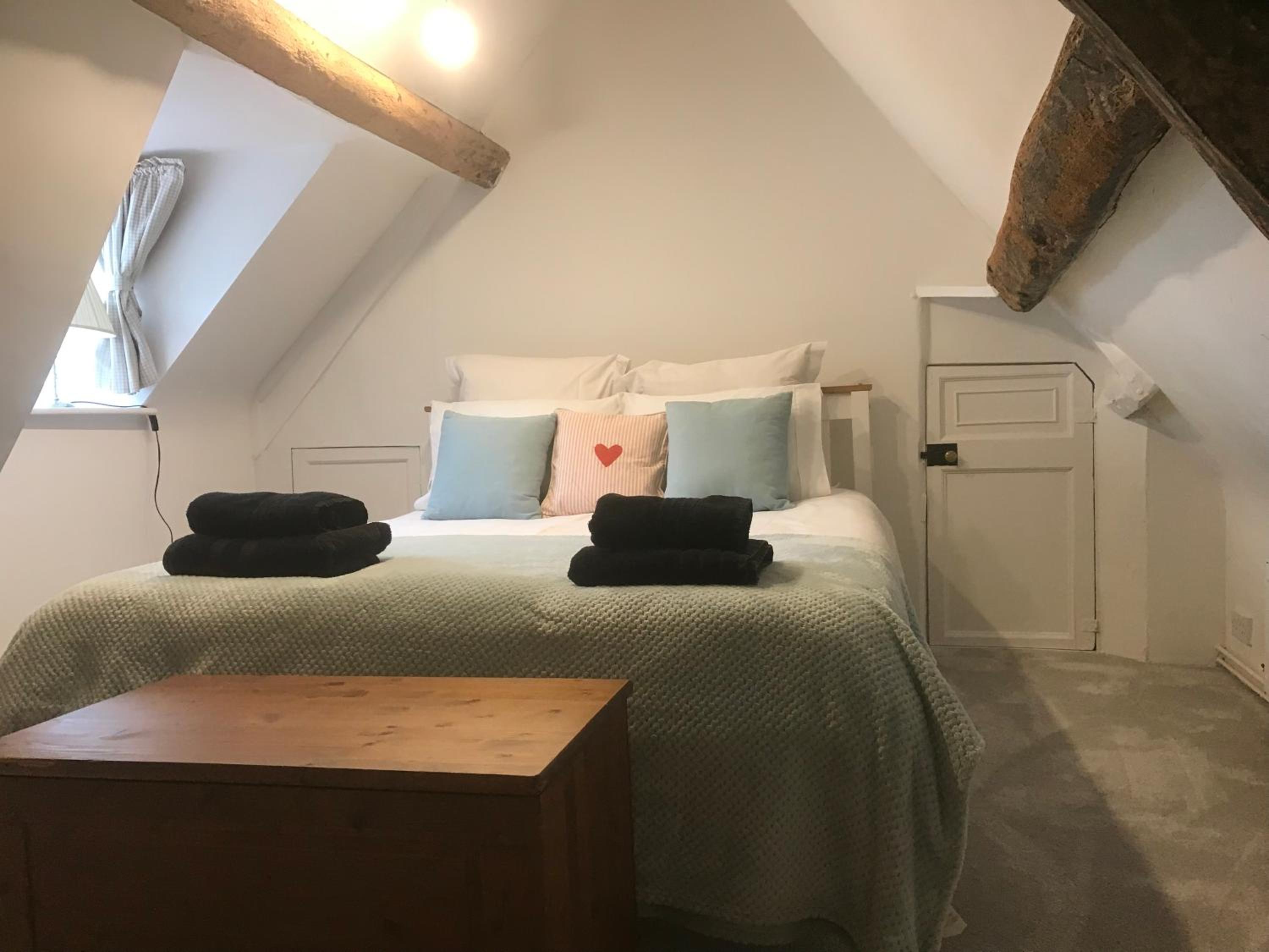 Marlborough Vacations - Alma House - Property Image 9