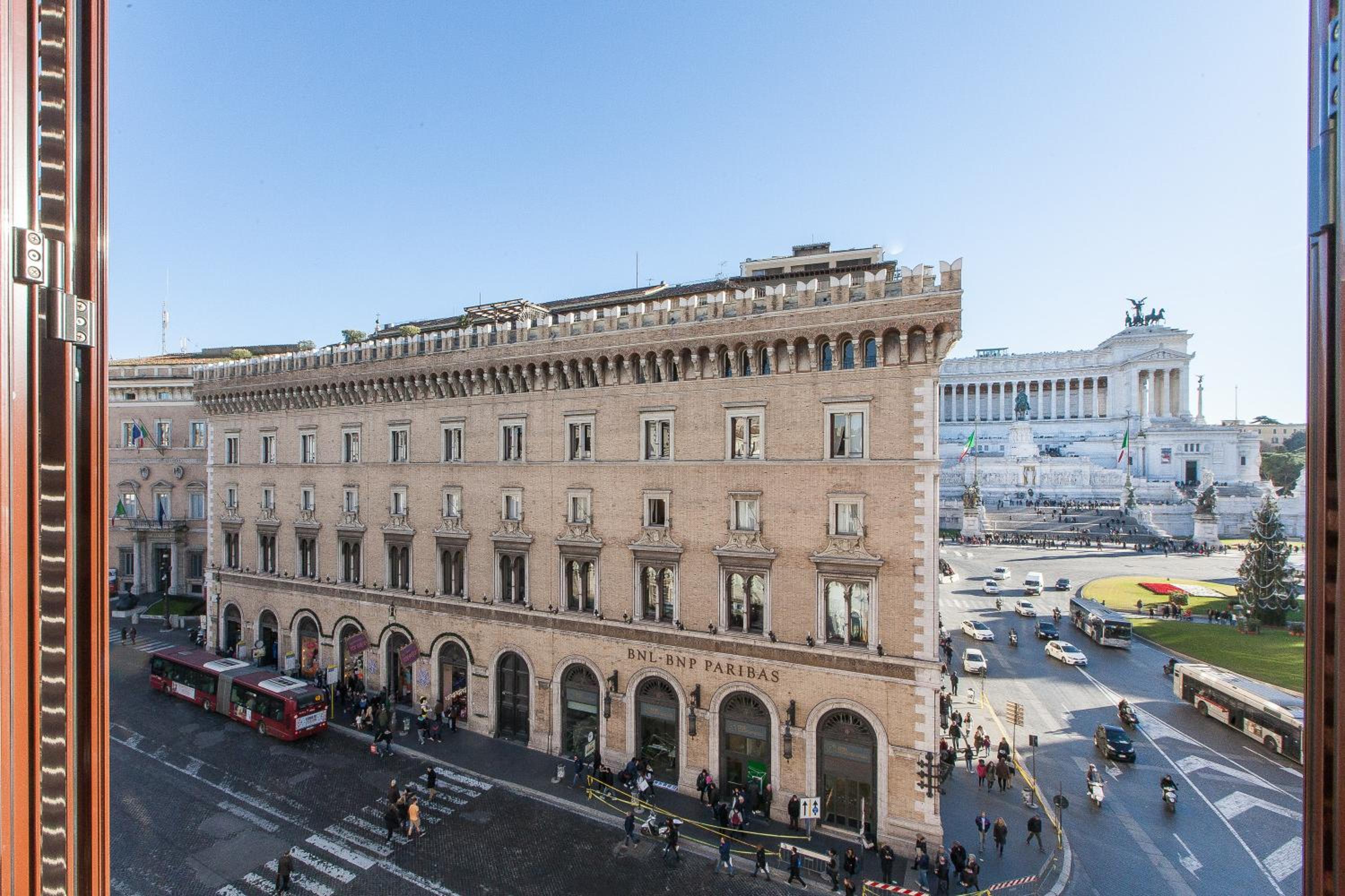Piazza Venezia White Apartments