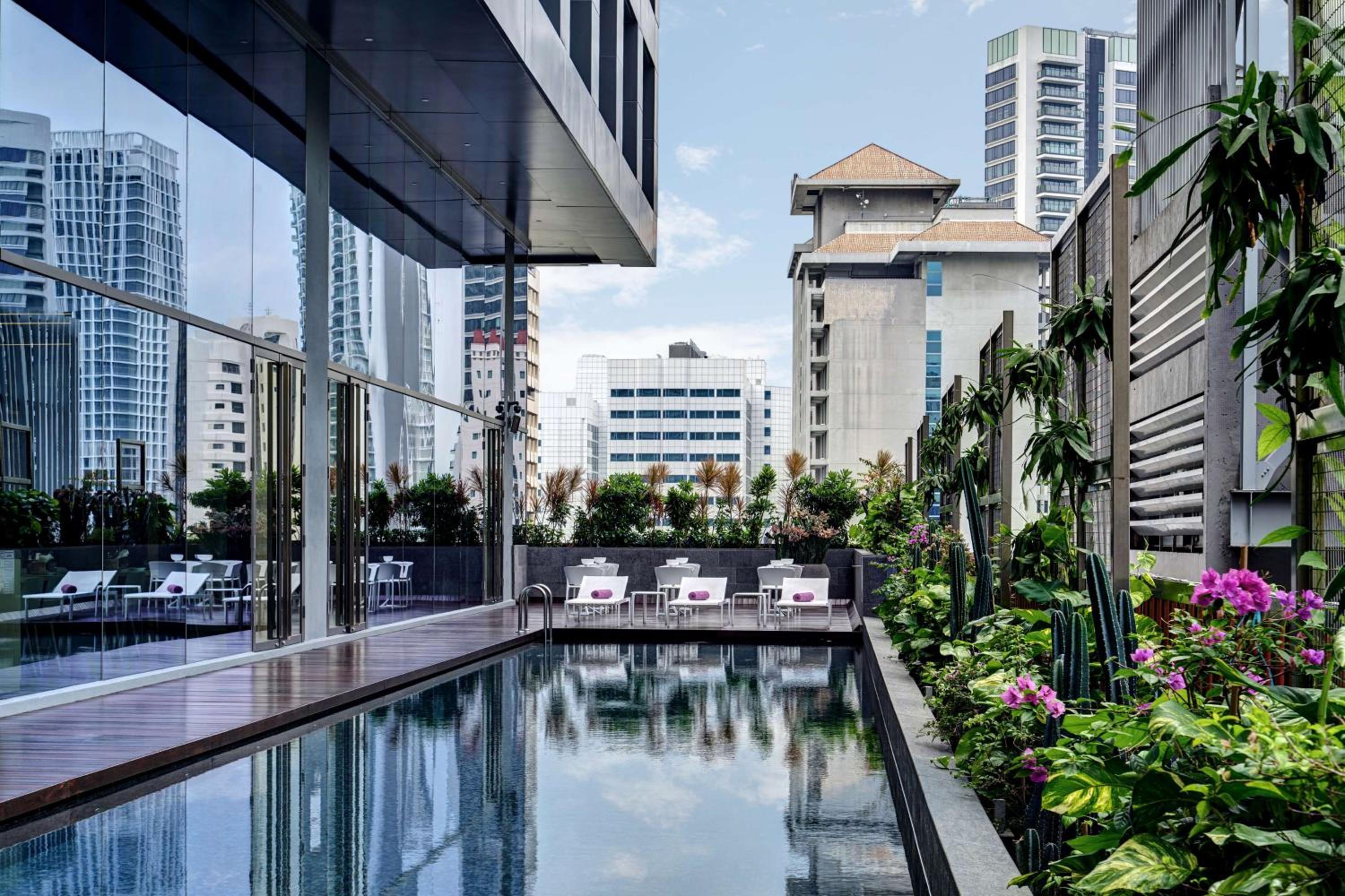 Hotel YOTEL Singapore Orchard Road - Image 1