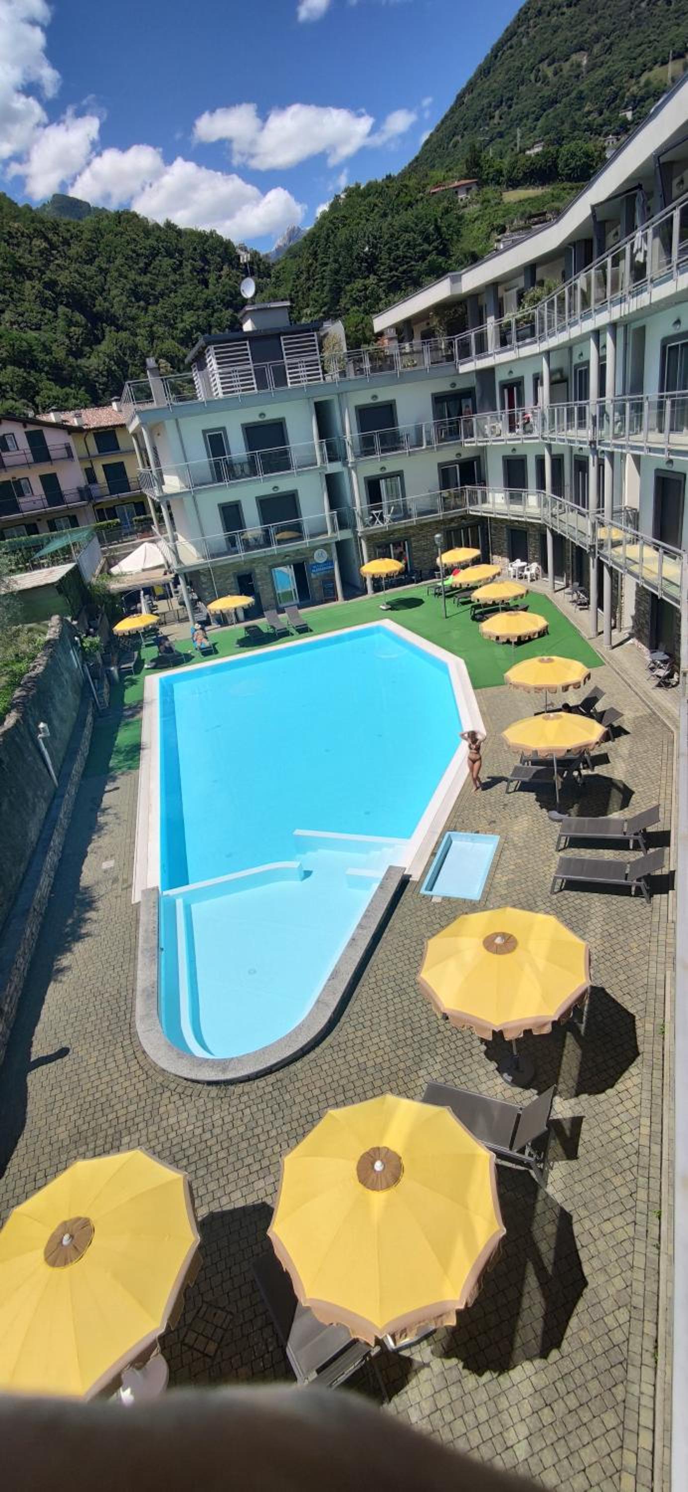swimming pool