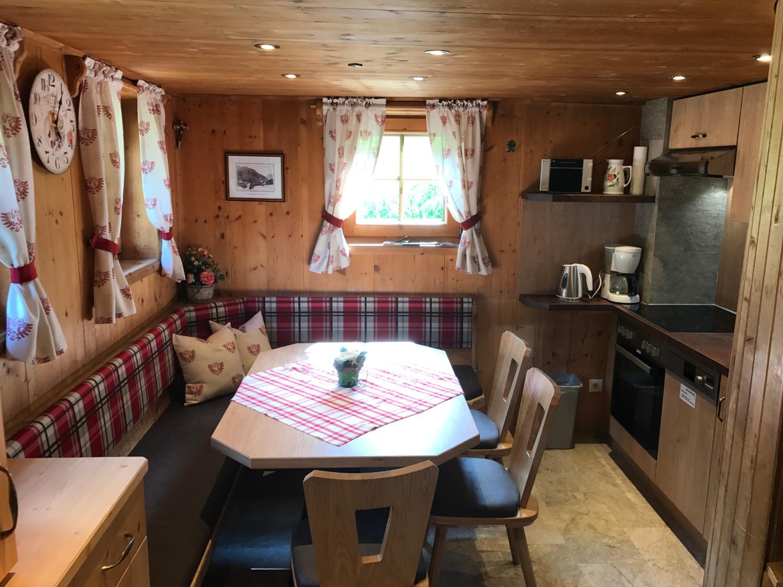 Hüttenzeit almhütte sölden